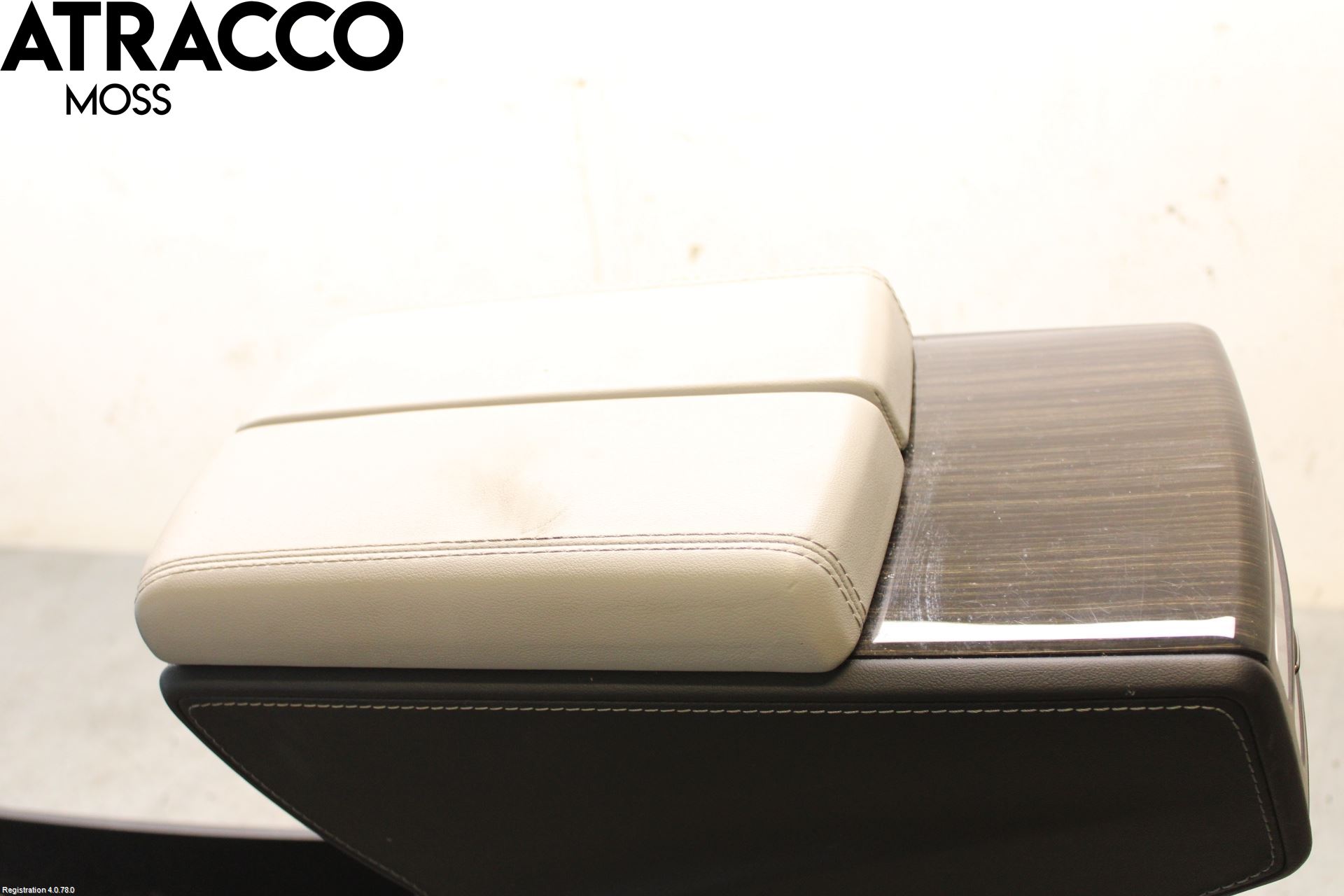 Tesla MODEL S 13- Innr Konsoll-Lomme