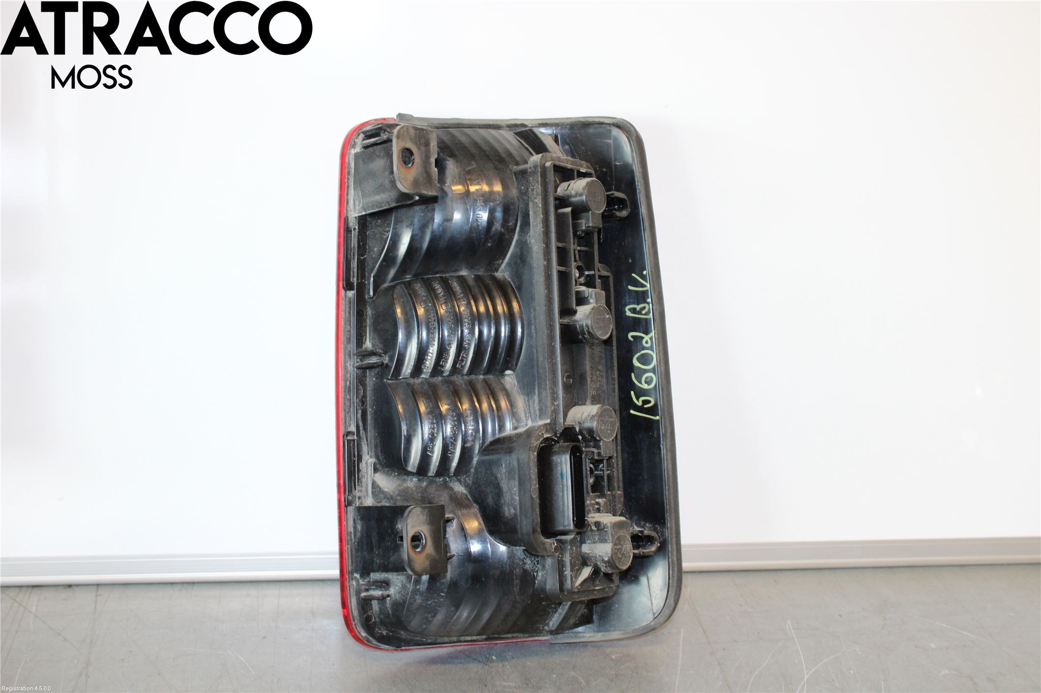 Volkswagen VW CADDY      04-10 Baklykt Venstre