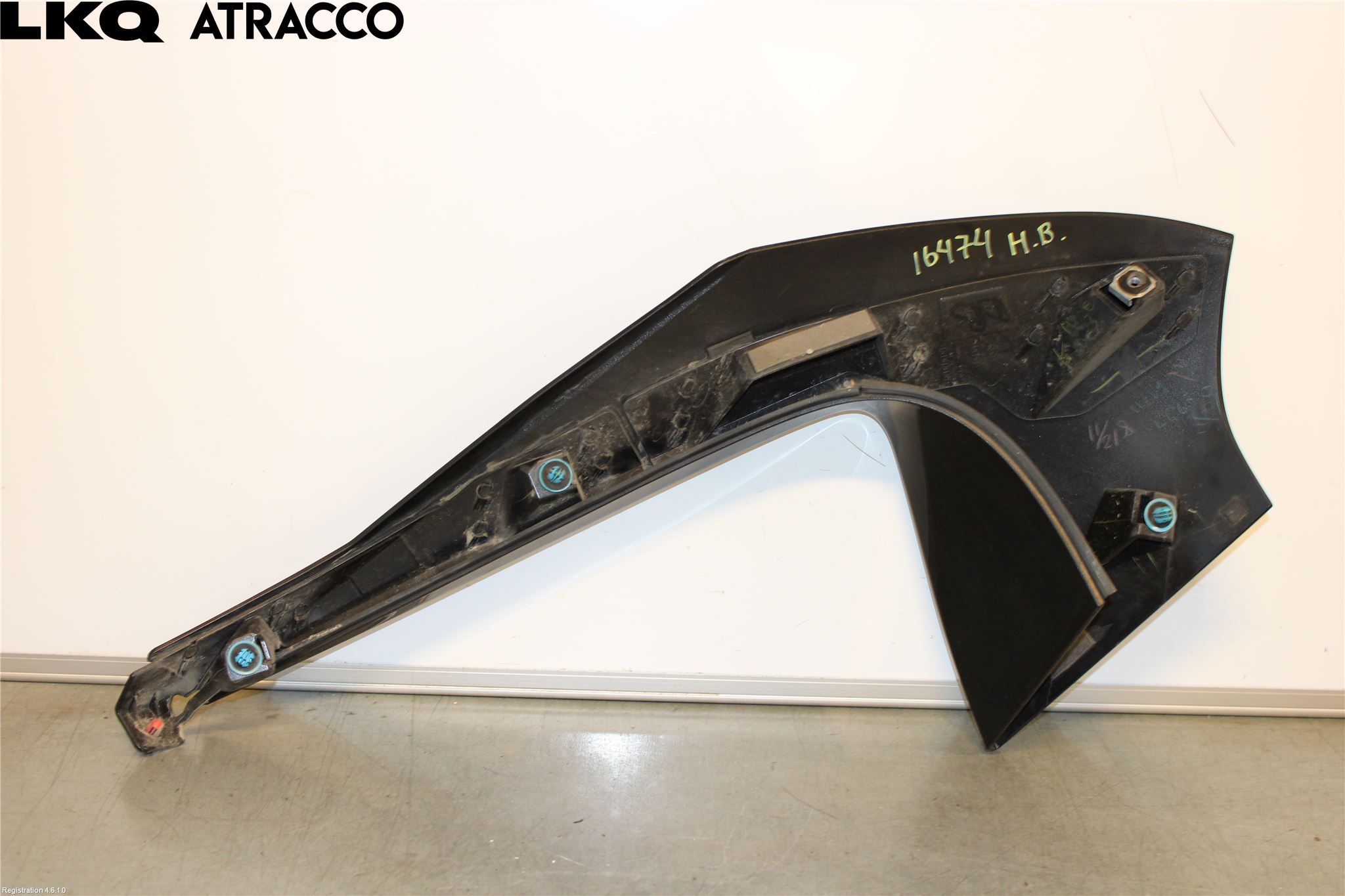 Nissan LEAF 18- Spoiler Bakluke