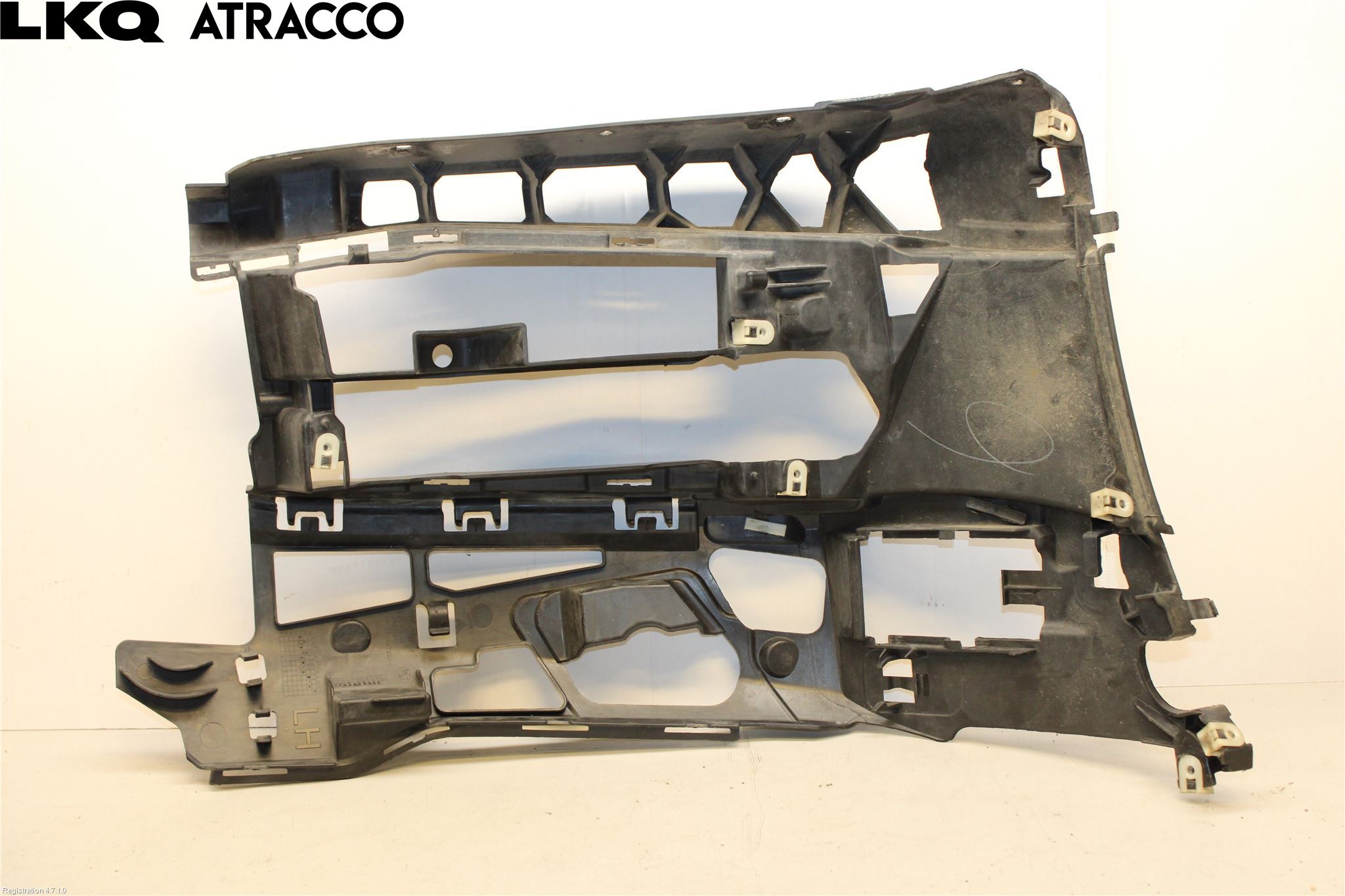 BMW 5 G30/G31/F90 17-23 Frontlykt Holder-Feste