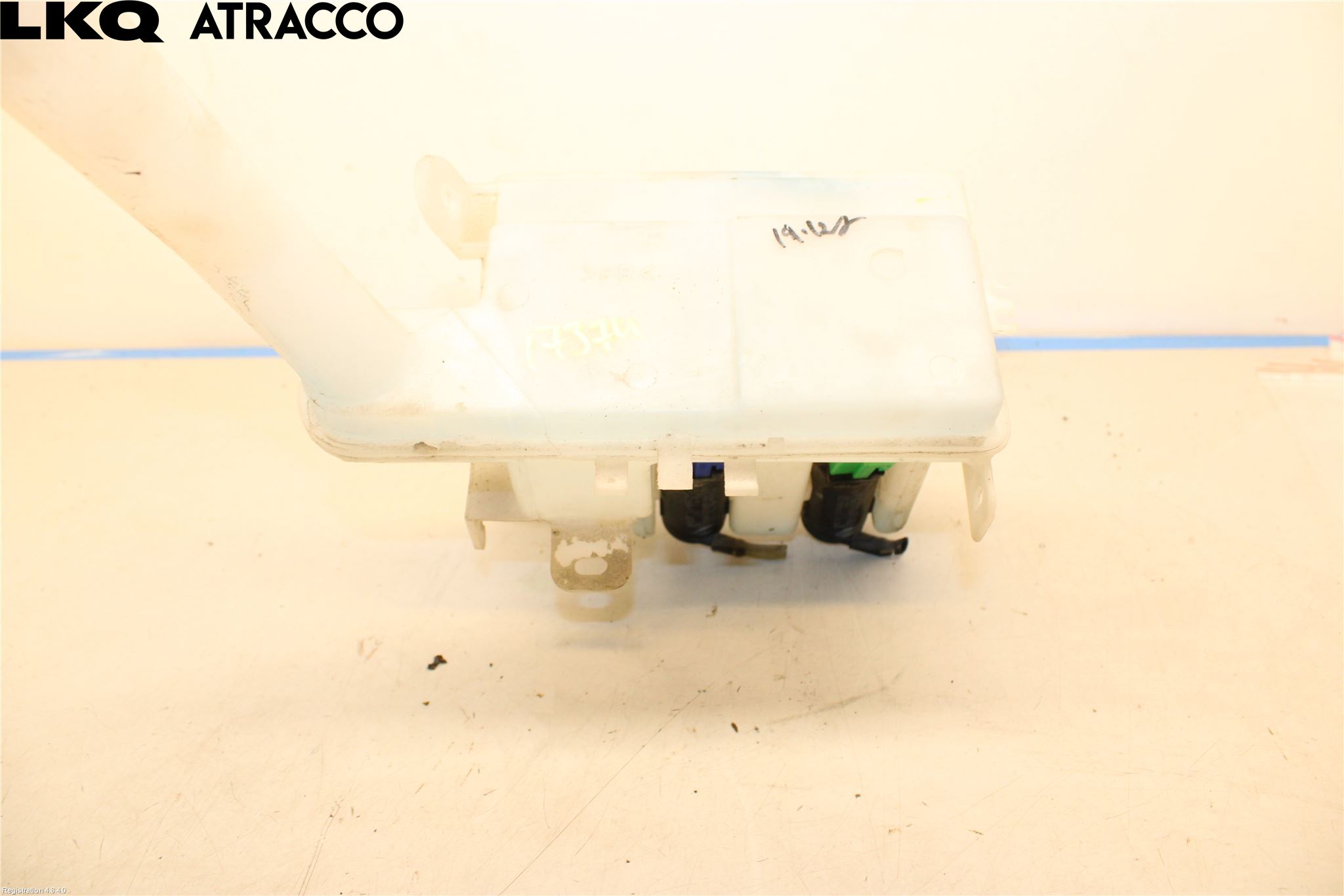 Suzuki ALTO 79-14 Spylerbeholder Frontrute