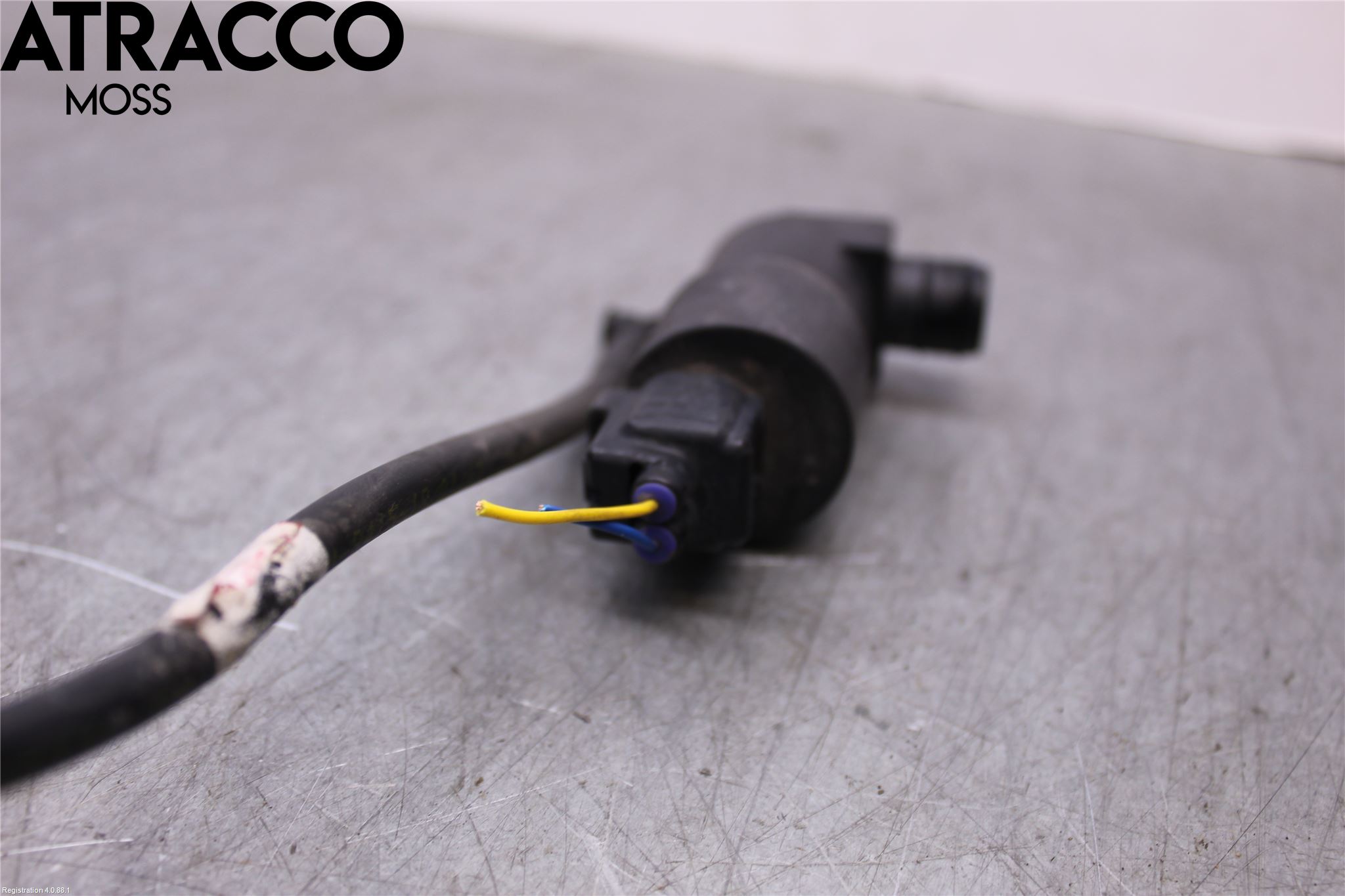 Toyota YARIS XP130 12-14 Spylerpumpe Frontrute