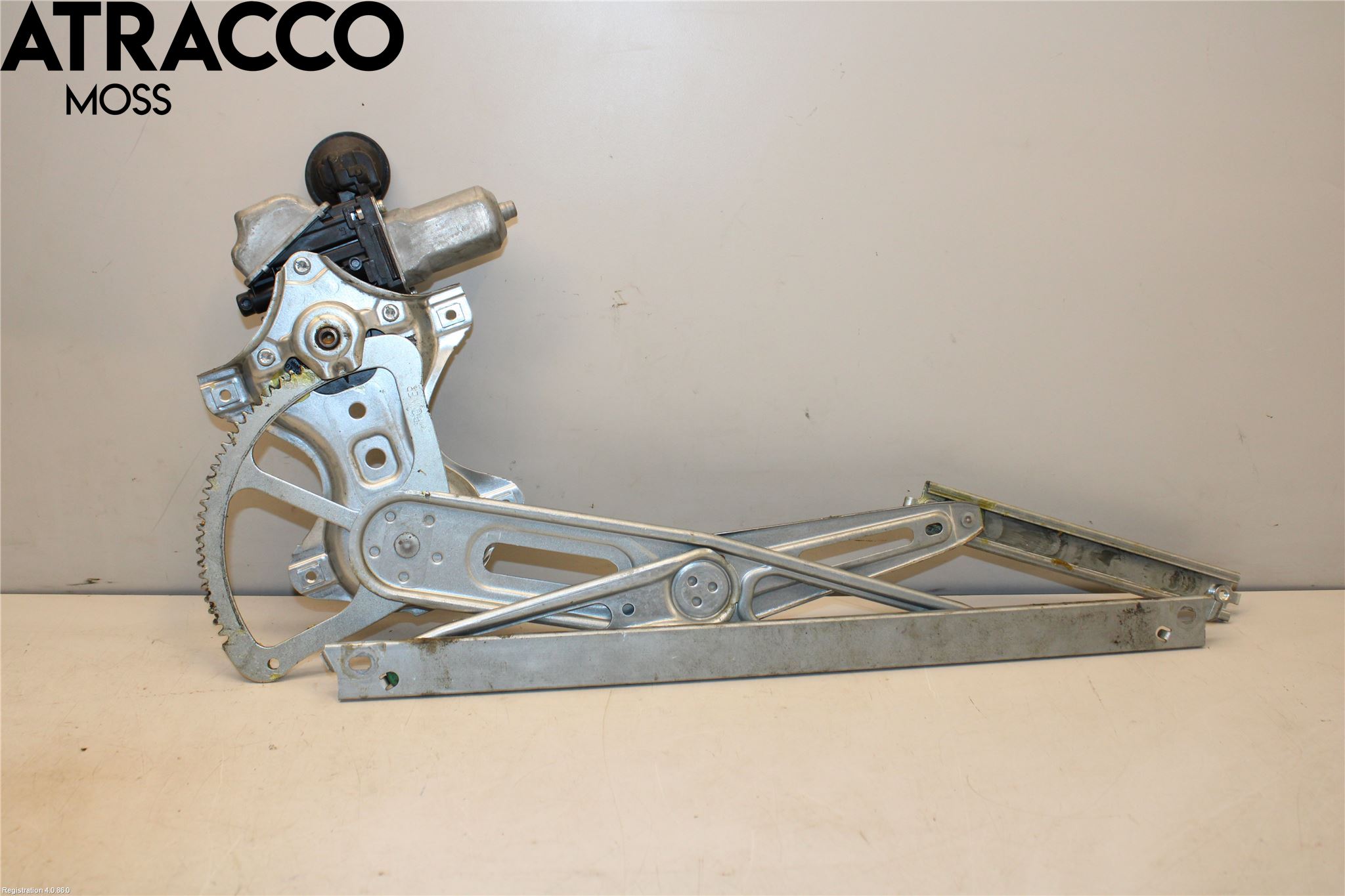 Toyota YARIS XP130 12-14 Vindusheis