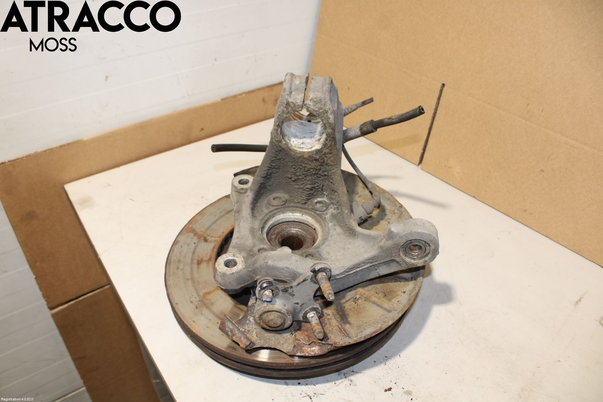 Volkswagen VW PASSAT 05-11 Spindel Hf