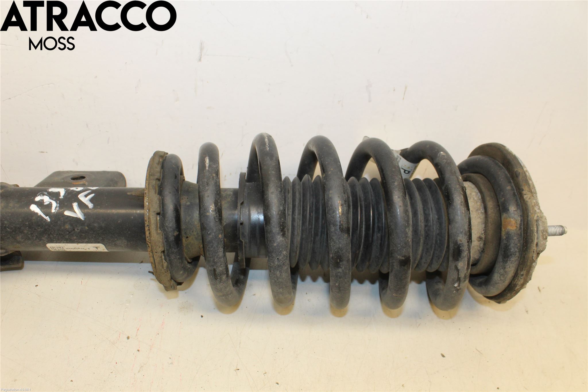 Tesla MODEL 3 17- Fjærbein Foran Venstre