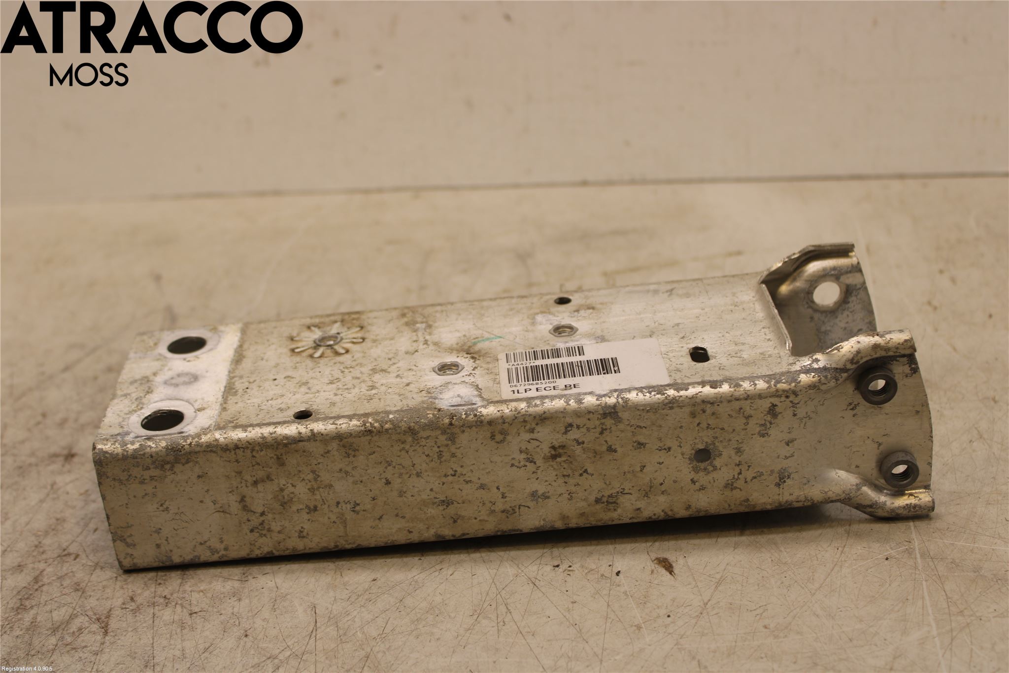 BMW i3 I01 13-22 Støtfanger Foran Feste