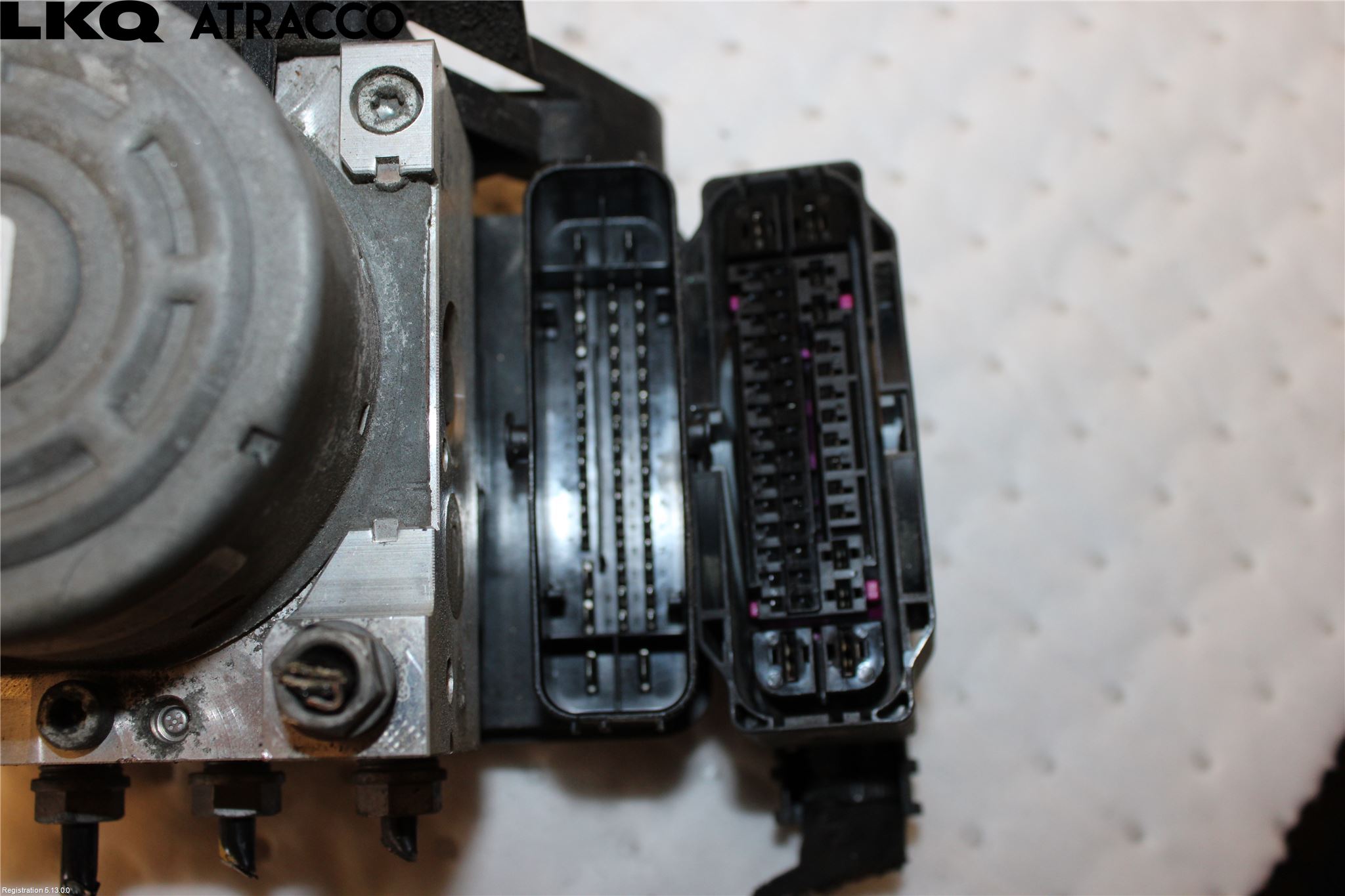 Volkswagen VW PASSAT 15-19 Abs Hydraulikkaggregat