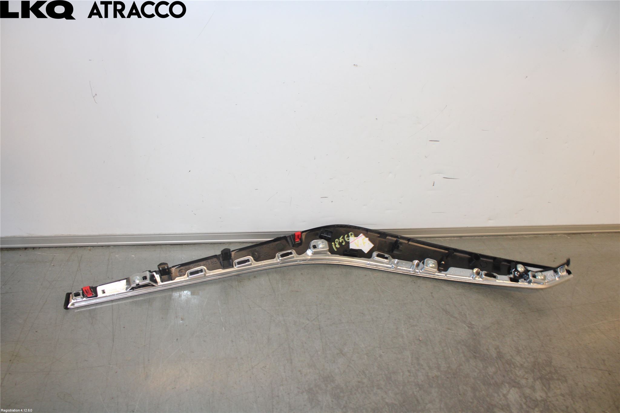Toyota COROLLA 19- Innr Dashbord Sparkeplate