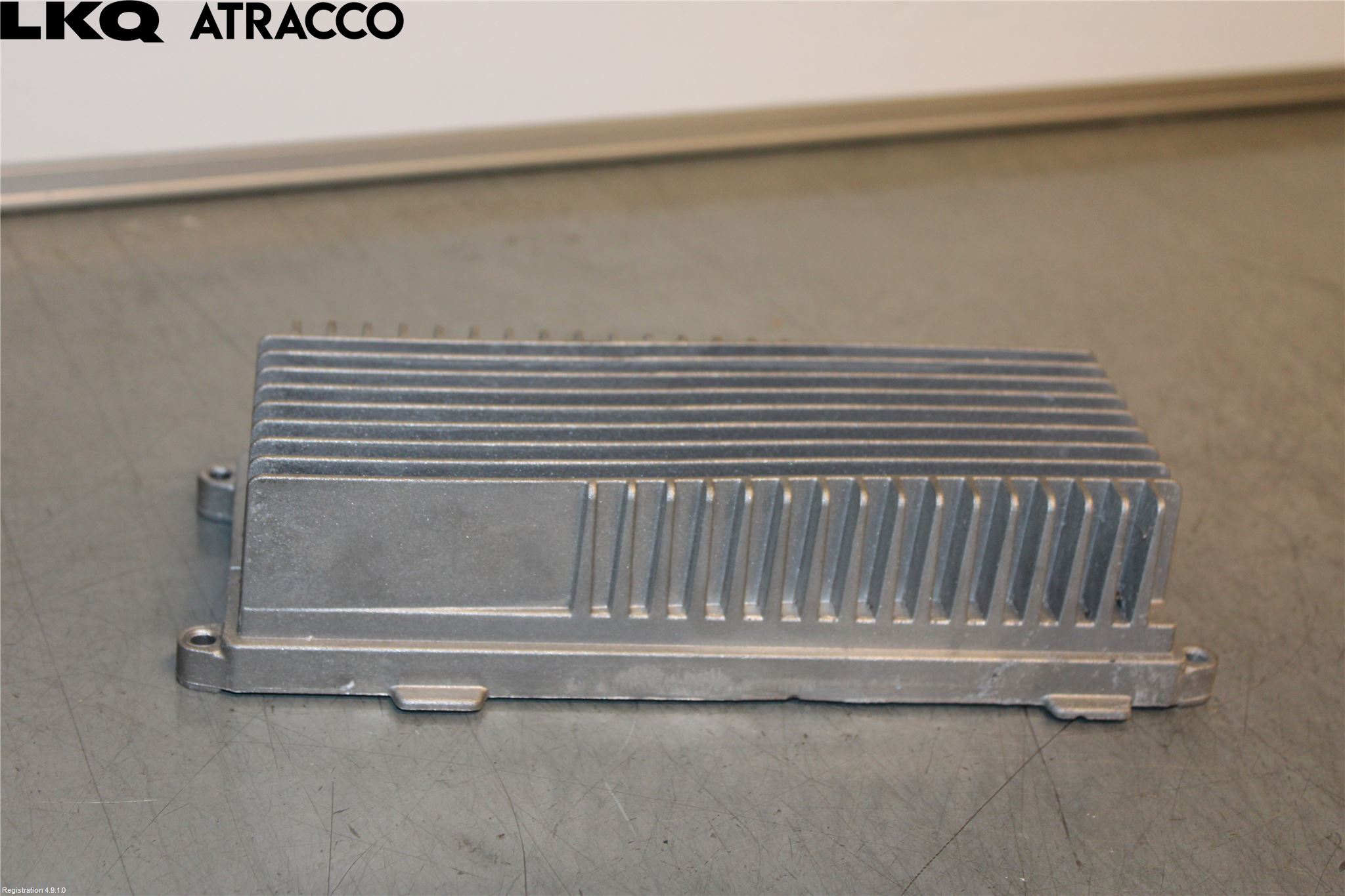 Audi A4 ALLROAD 09-16 Stereo Forsterker