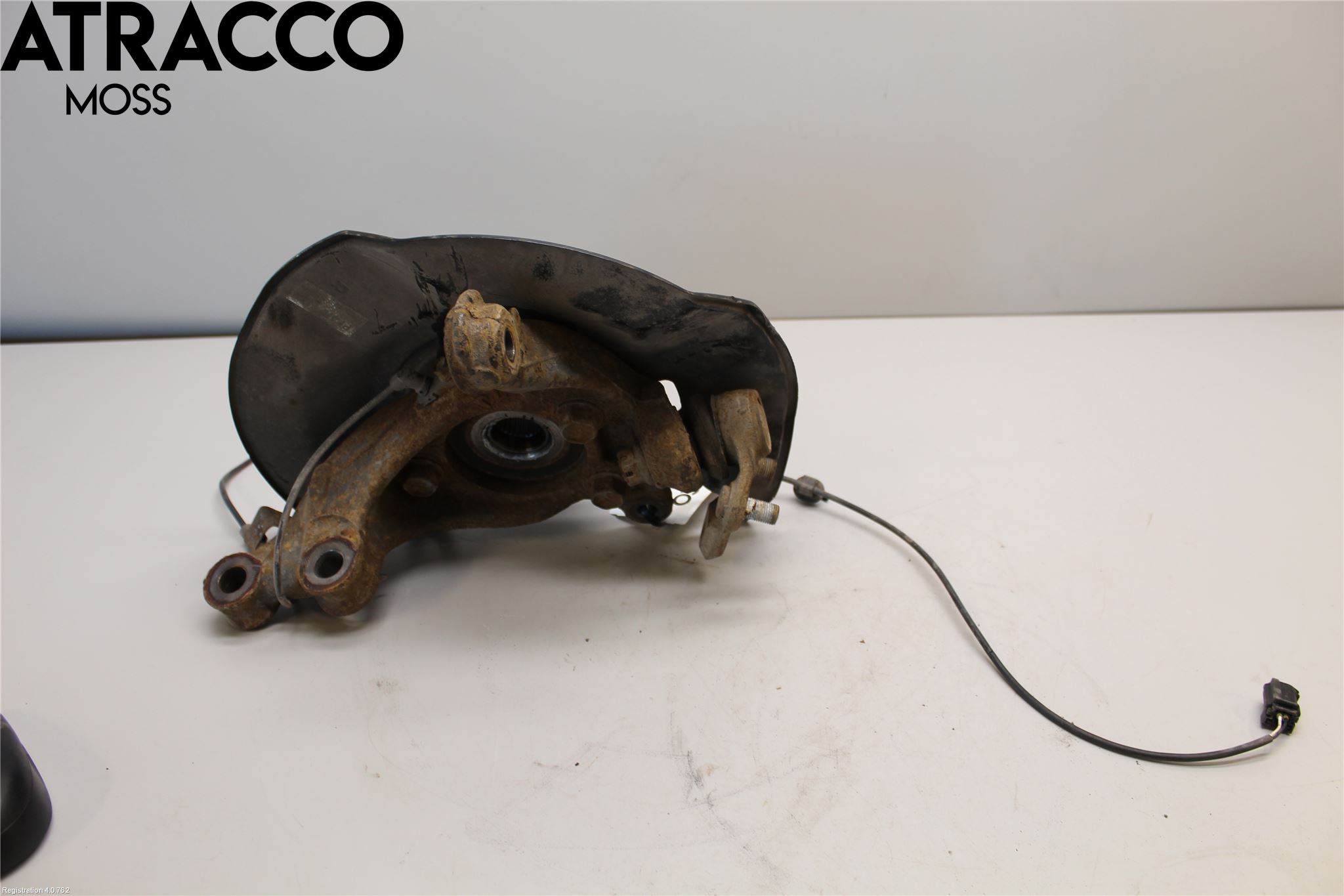 Toyota PRIUS (ZVW50) 16-21 Spindel Hf