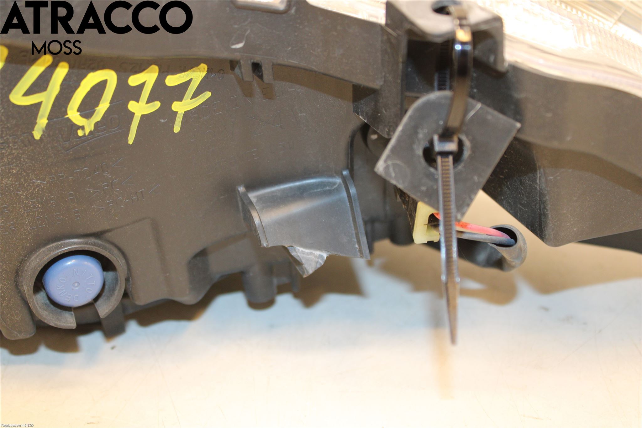 Nissan LEAF 11-17 Frontlykt Venstre