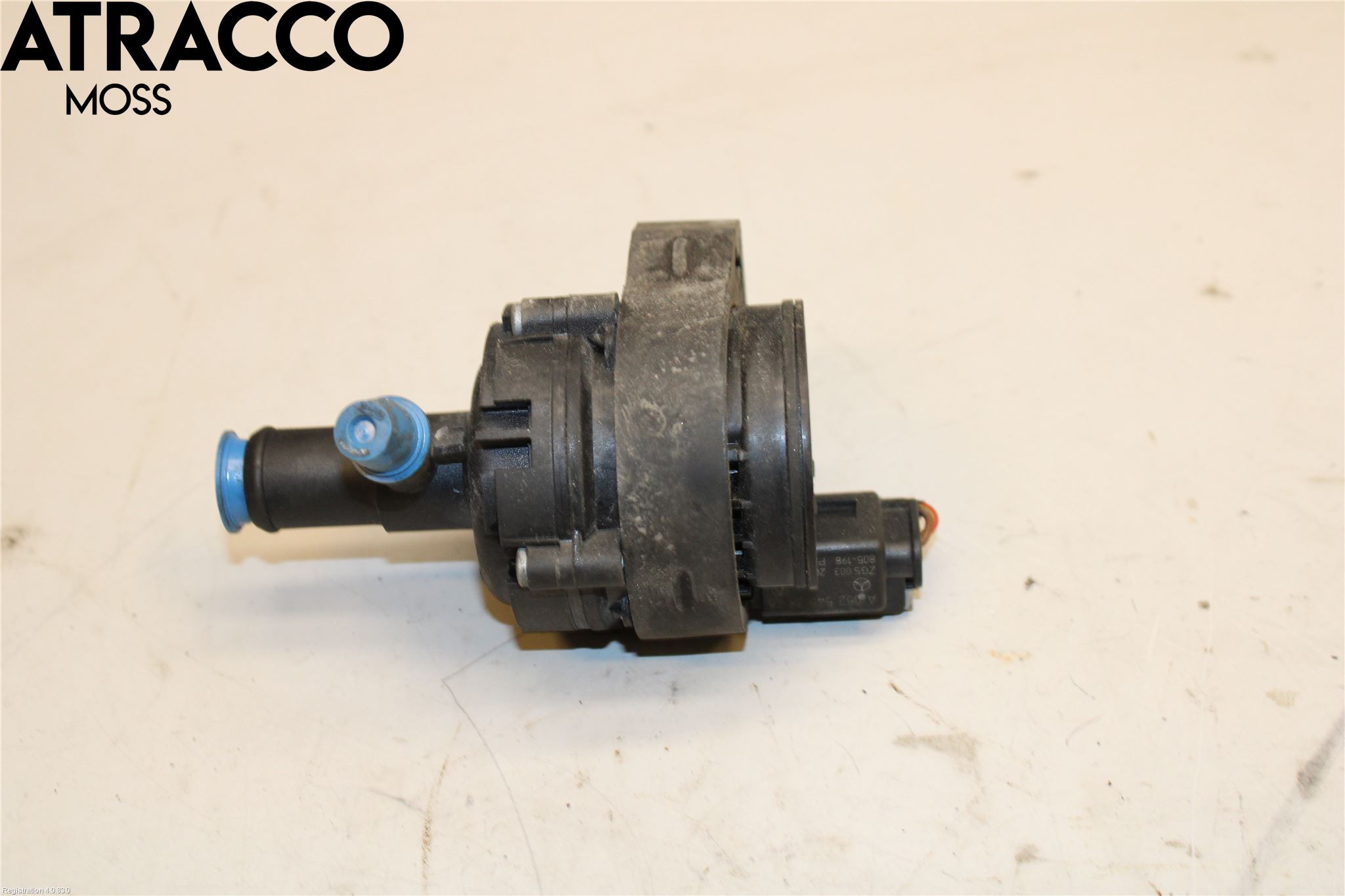 Mercedes-Benz MB E-KLASS (W212) 09-16 Vannpumpe