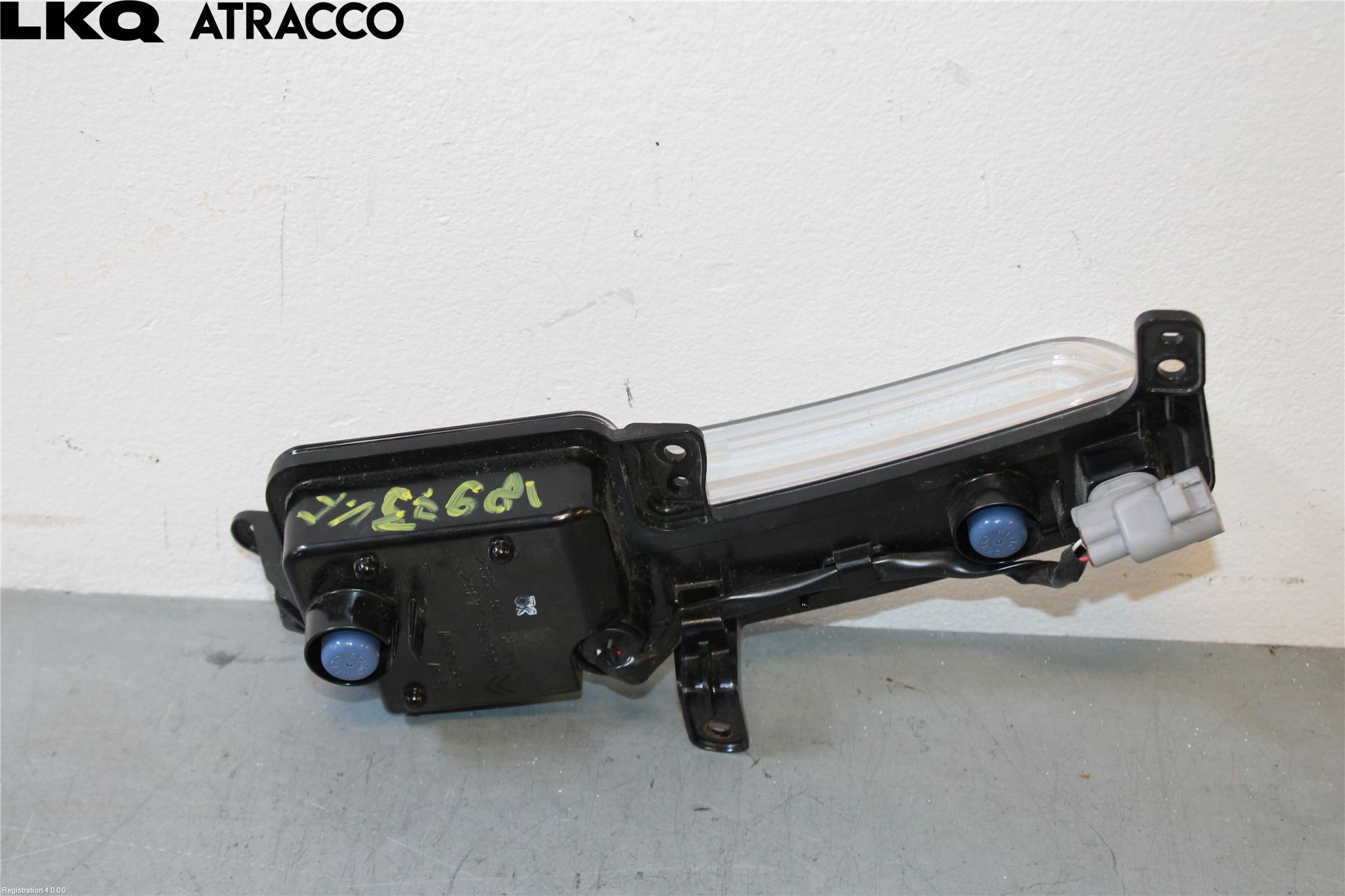 Citroen C4 AIRCROSS Parklykt Foran Venstre