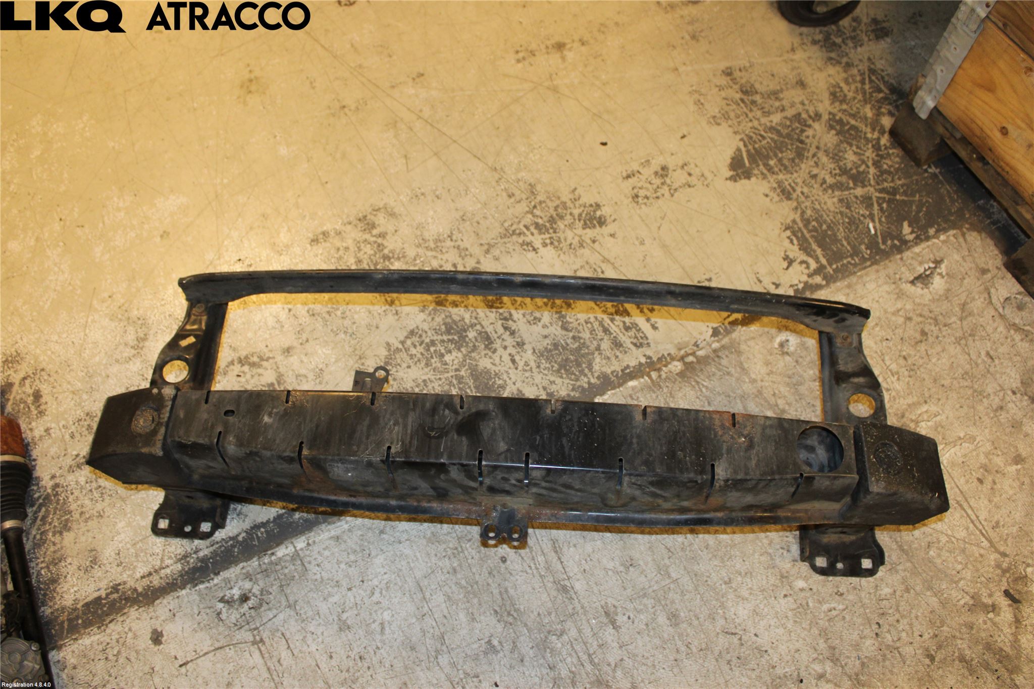 Volkswagen VW JETTA V 06-10 Støtfanger Foran Bjelke