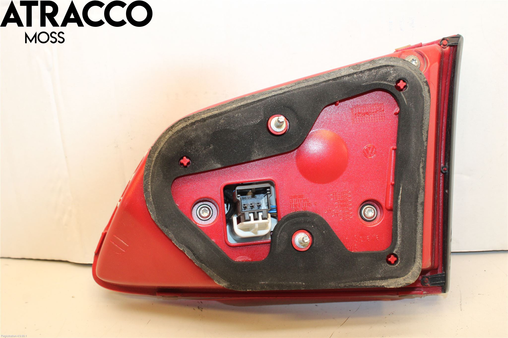 Volkswagen VW PASSAT 11-14 Baklykt Venstre  På Luke(Indre