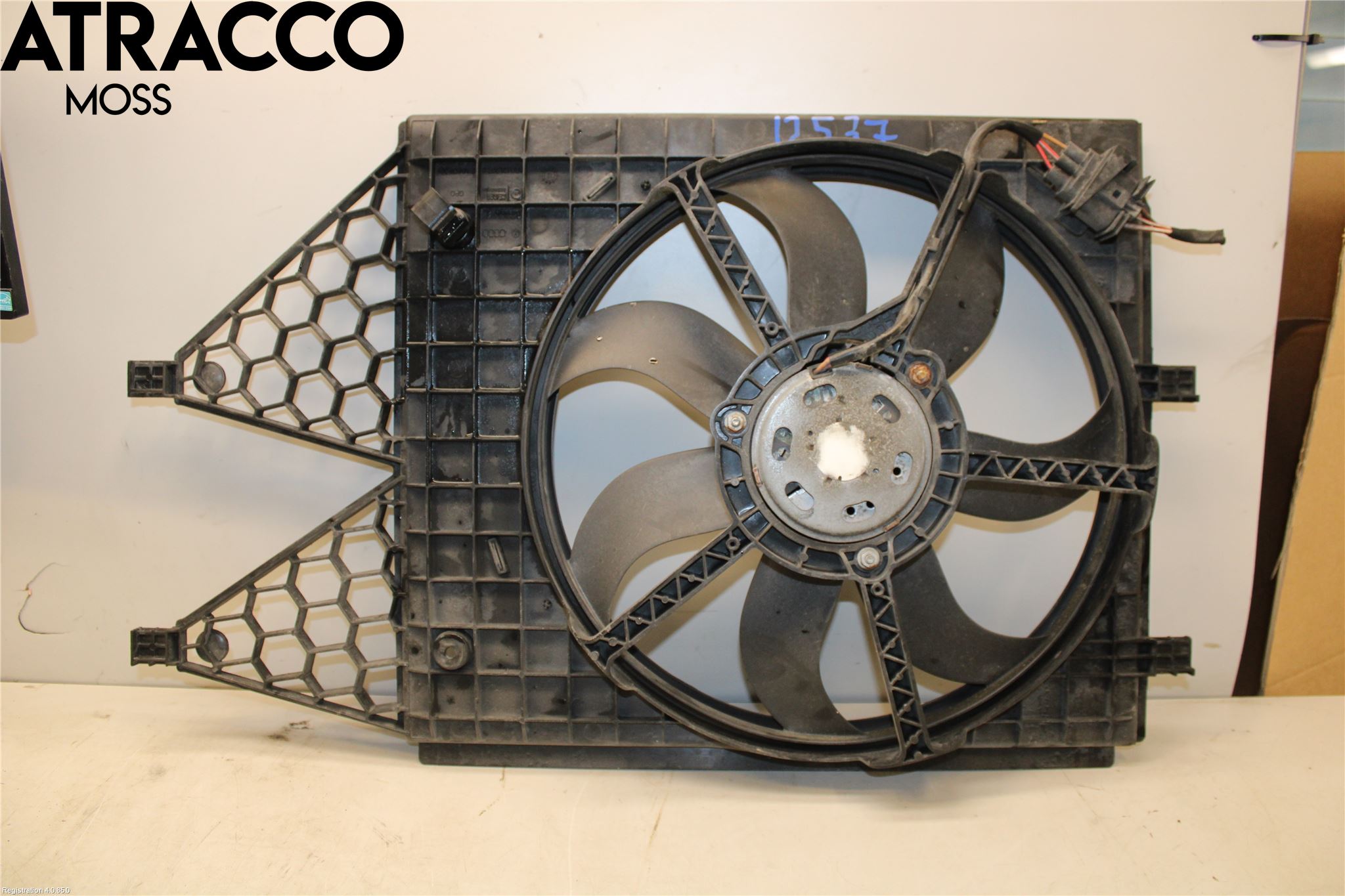 Volkswagen VW POLO 10-17 Kjølevifte Elektrisk