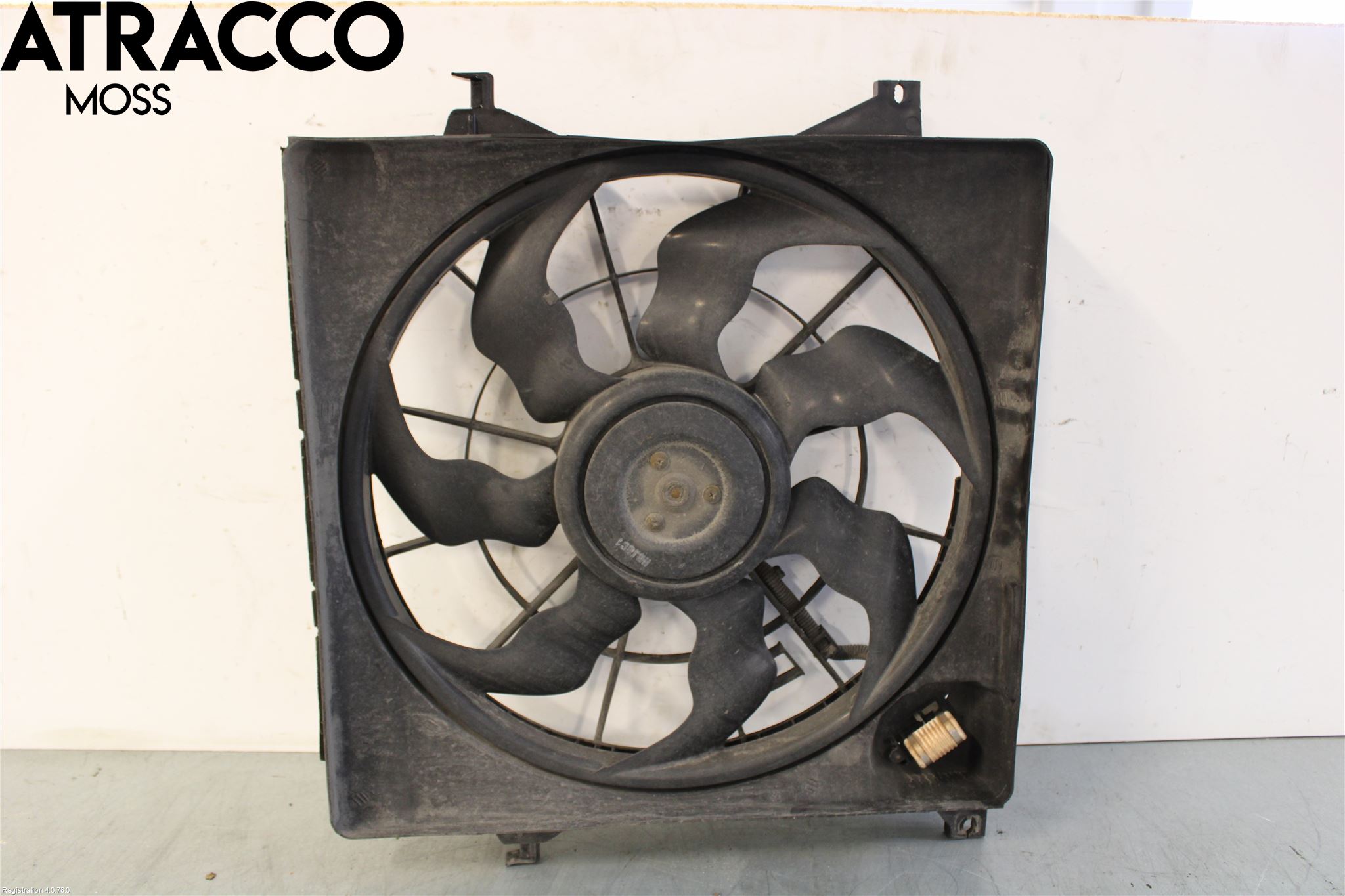 Kia SPORTAGE (SL) 11-15 Kjølevifte Elektrisk