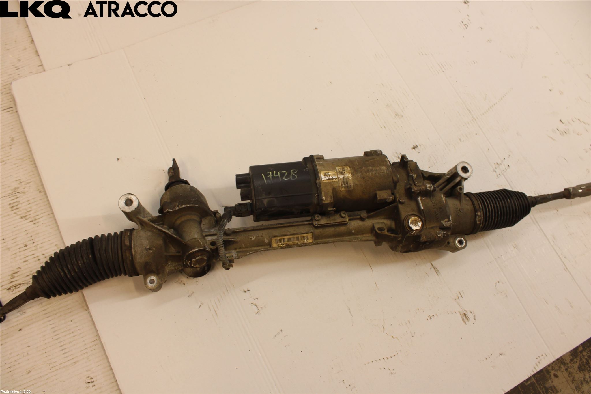 Mercedes-Benz MB C-KLASS (W205) 14-21 Servo Snekke - Tannstang