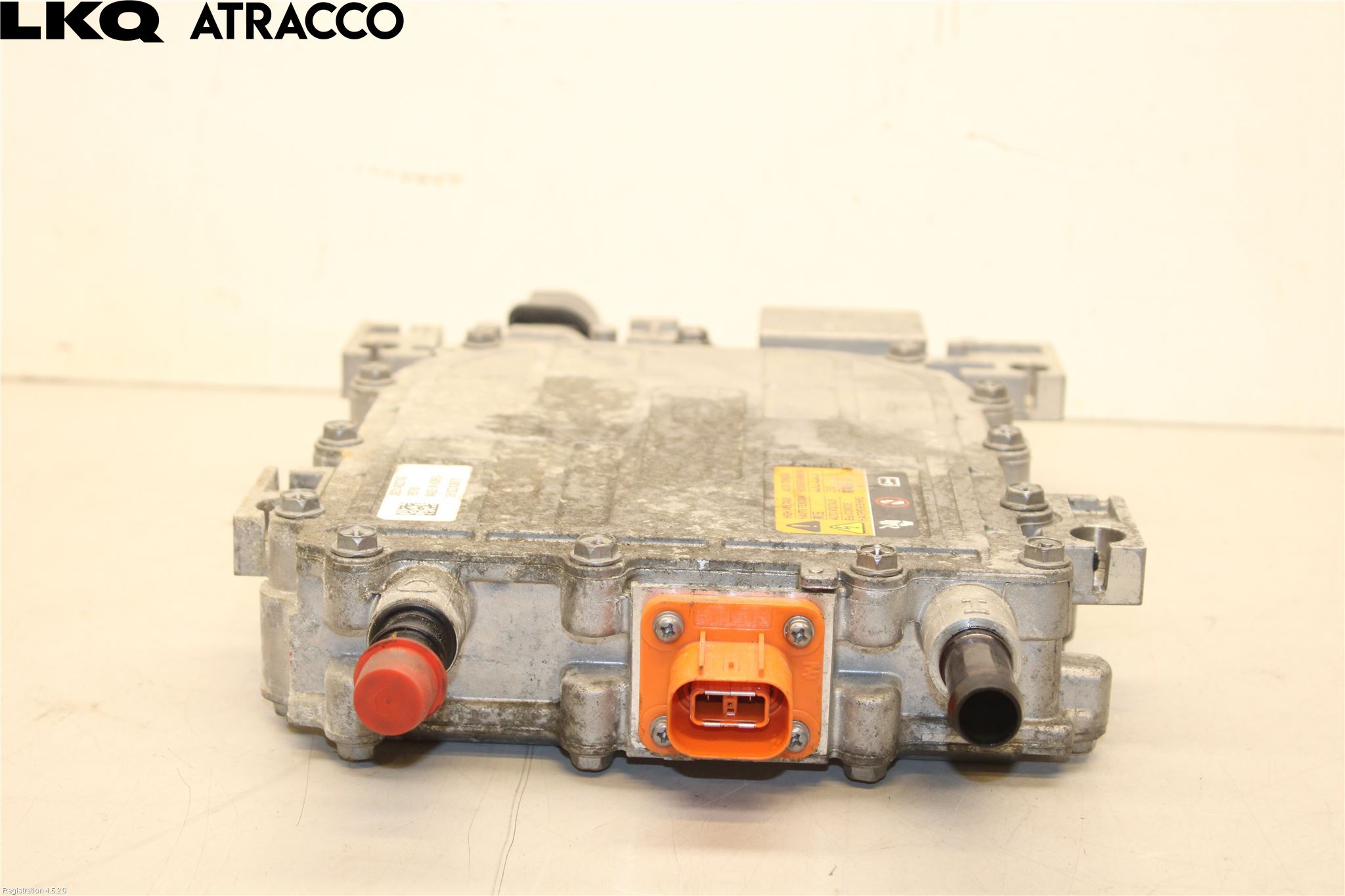 Jaguar I-PACE 18- Hybridconverter