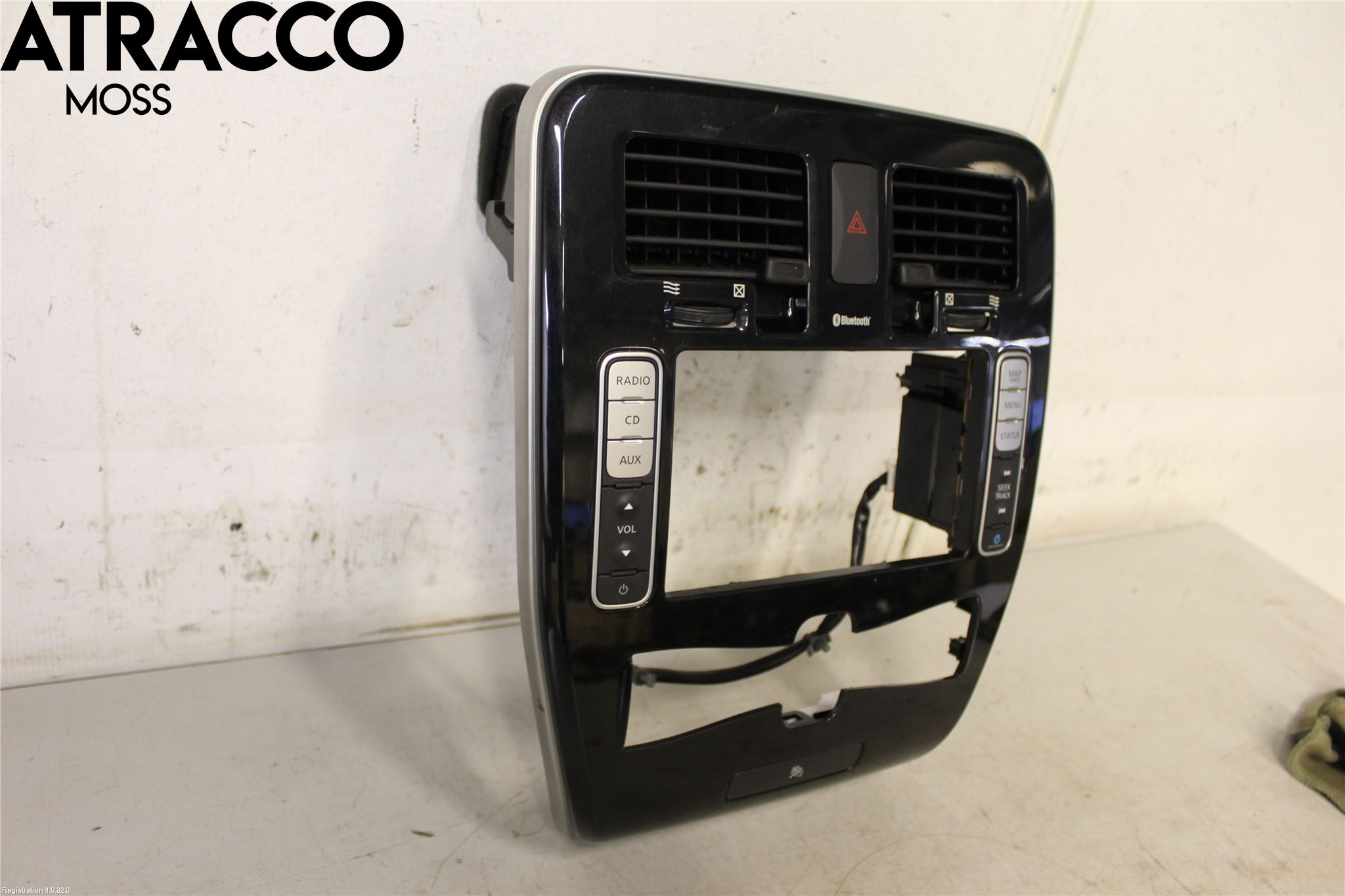 Nissan LEAF 11-17 Luftstyring Front