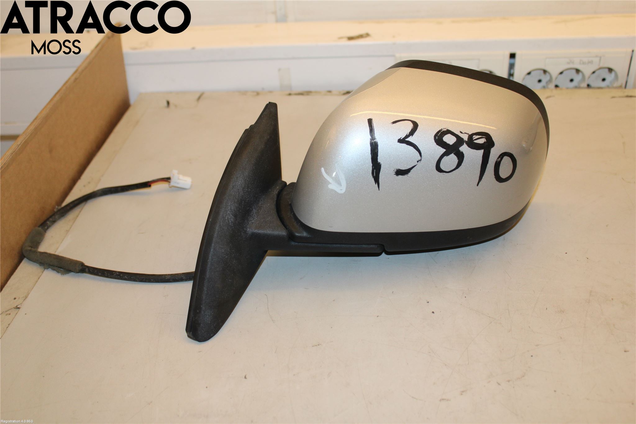 Nissan LEAF 11-17 Speil V M-El Justering