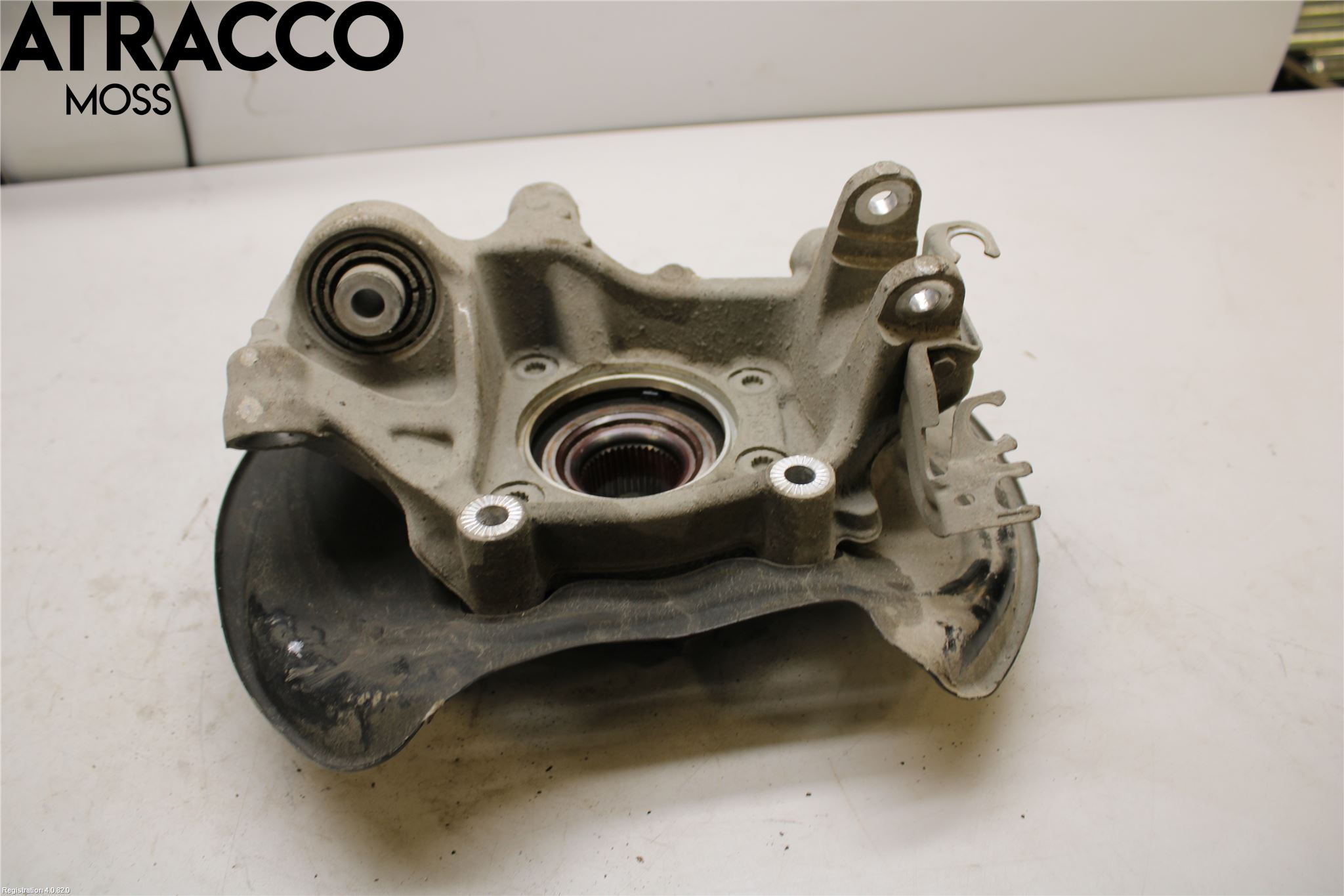 Audi Q7/SQ7 Spindel Vb