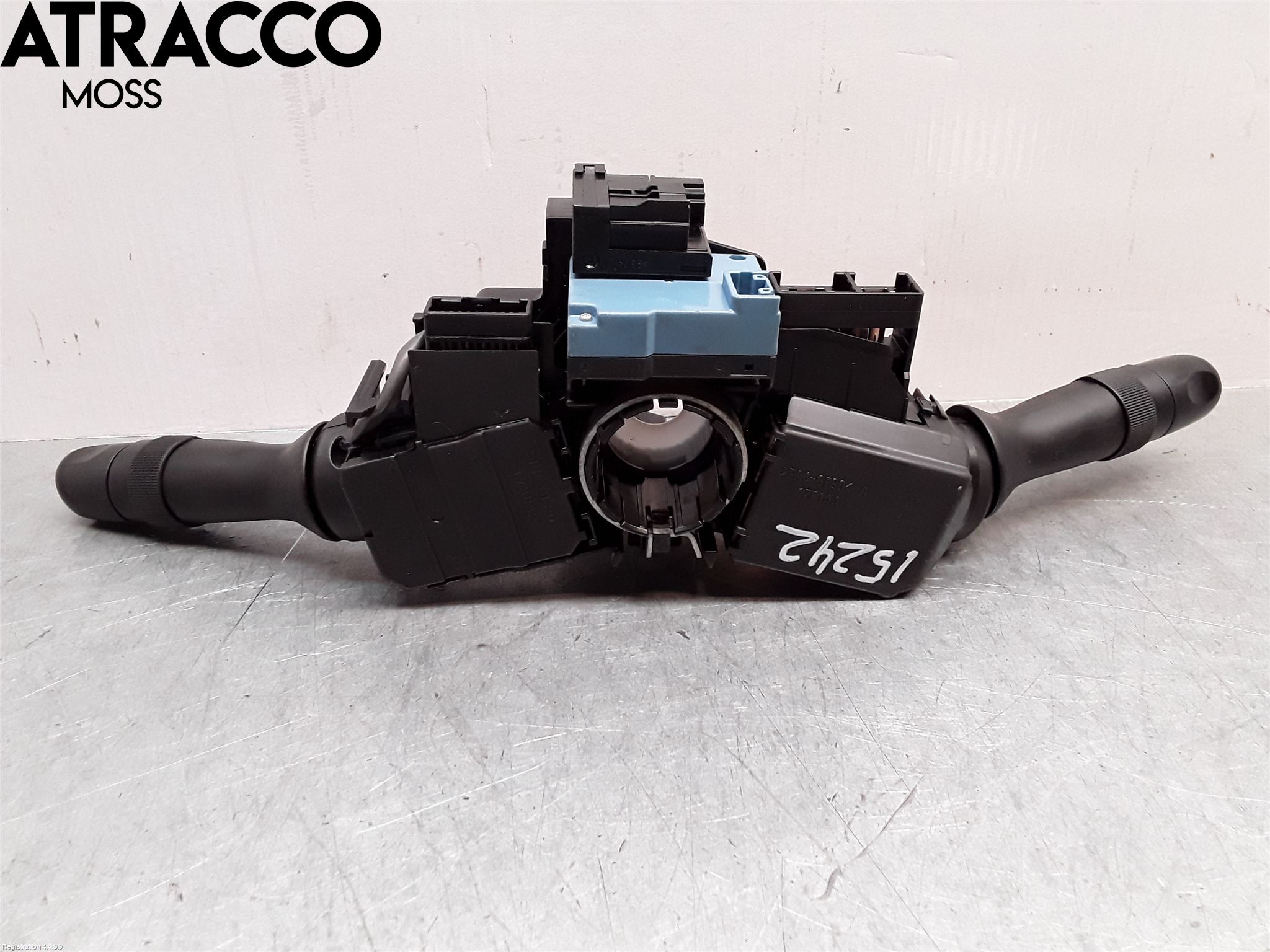 Toyota AURIS 10-12 Bryter Ratt Kombi H Og V