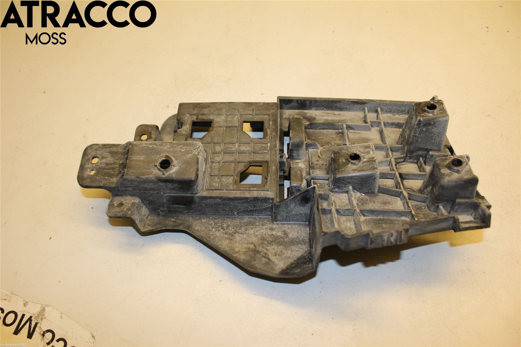 Volvo V60 11-13 Støtfanger Bak Feste