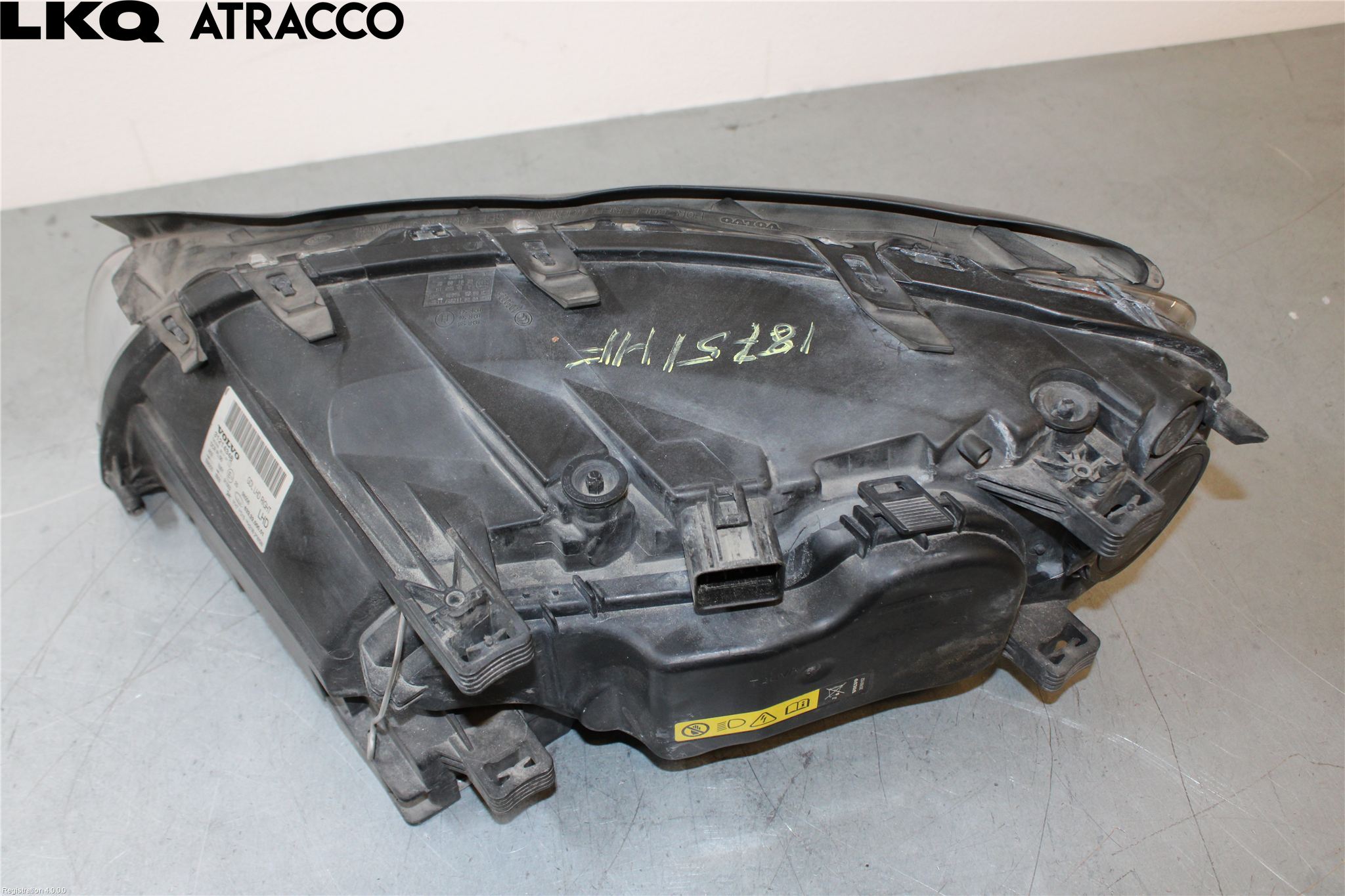Volvo V70 08-13 Frontlykt Høyre
