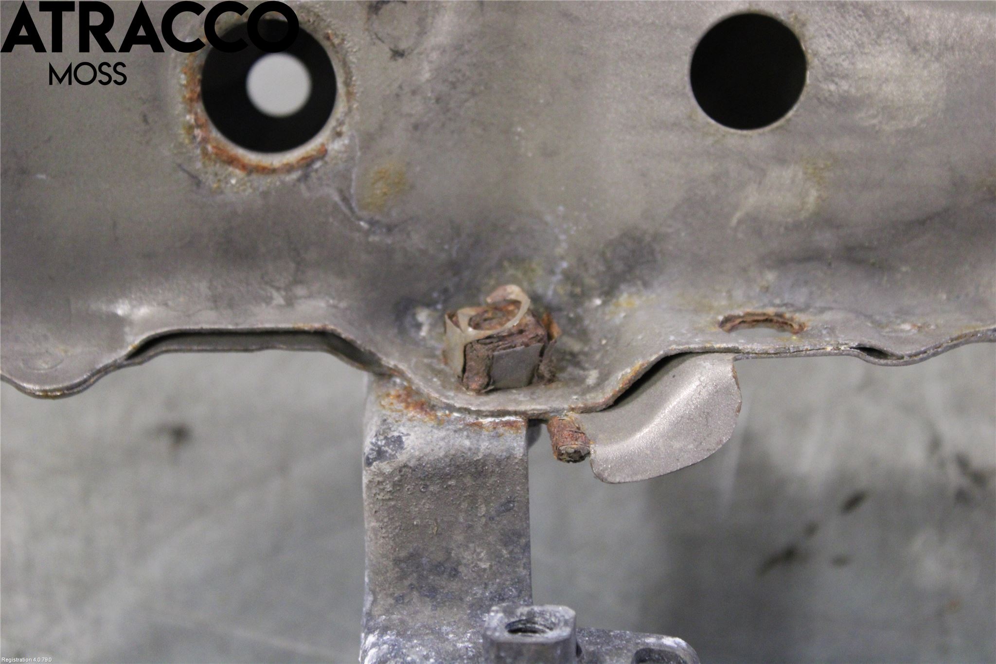 Toyota YARIS XP130 15-20 Radiator Feste - Ramme - Bjelk