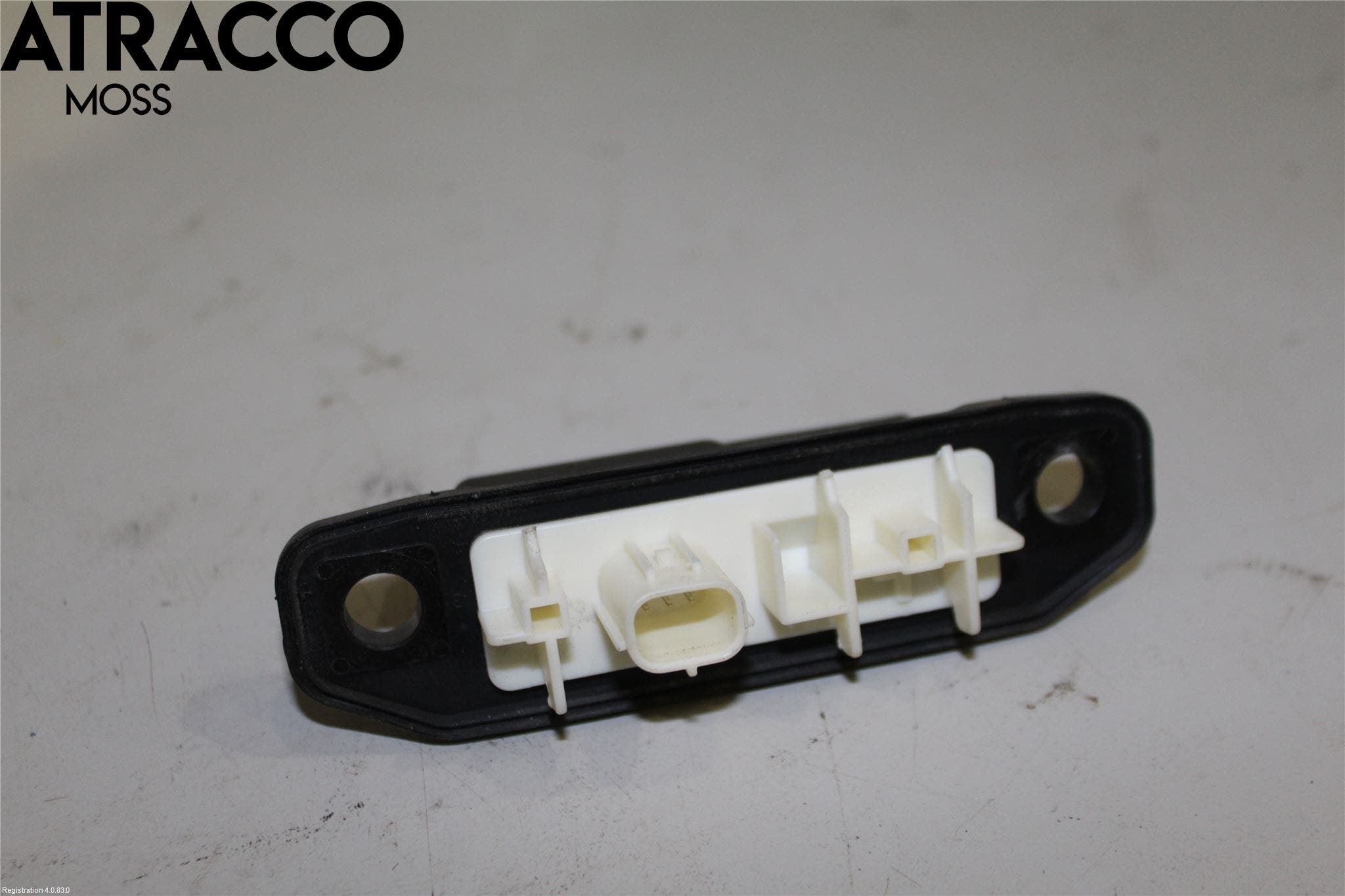 Toyota RAV4 19- Bakluke Handtak Ytre