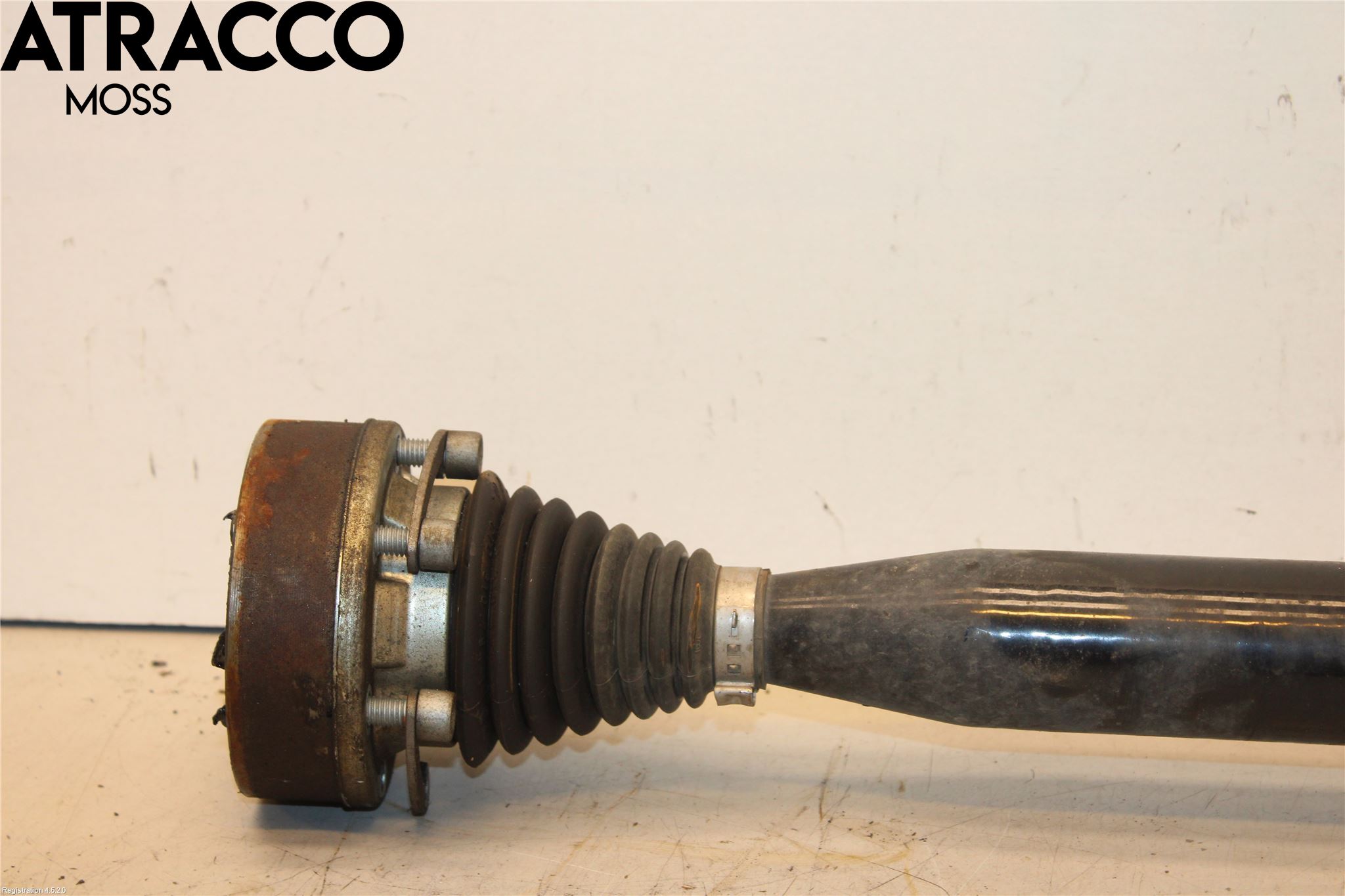 Skoda RAPID Drivaksel Foran Kompl Høyre