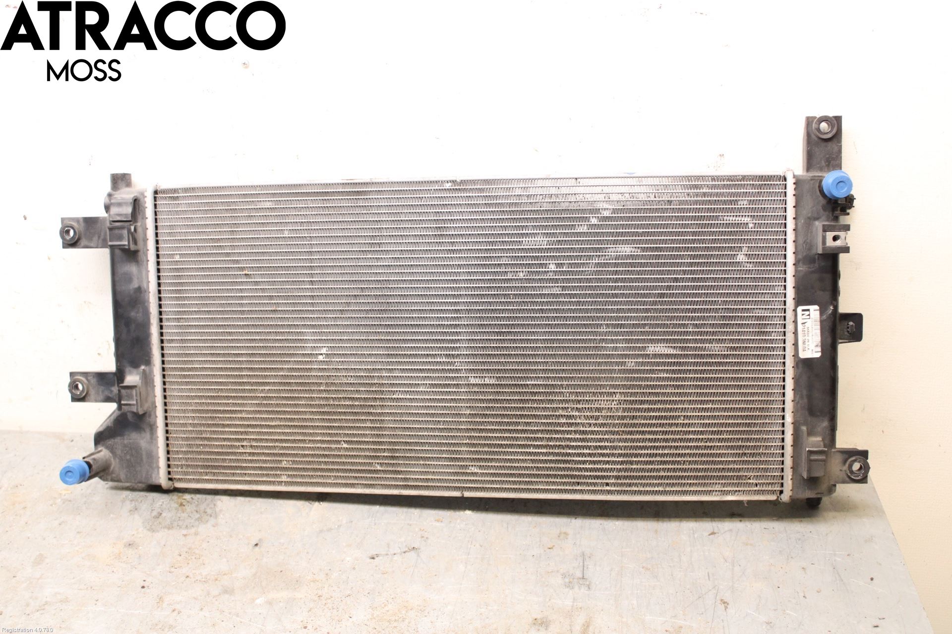 Nissan LEAF 11-17 Radiator Automat