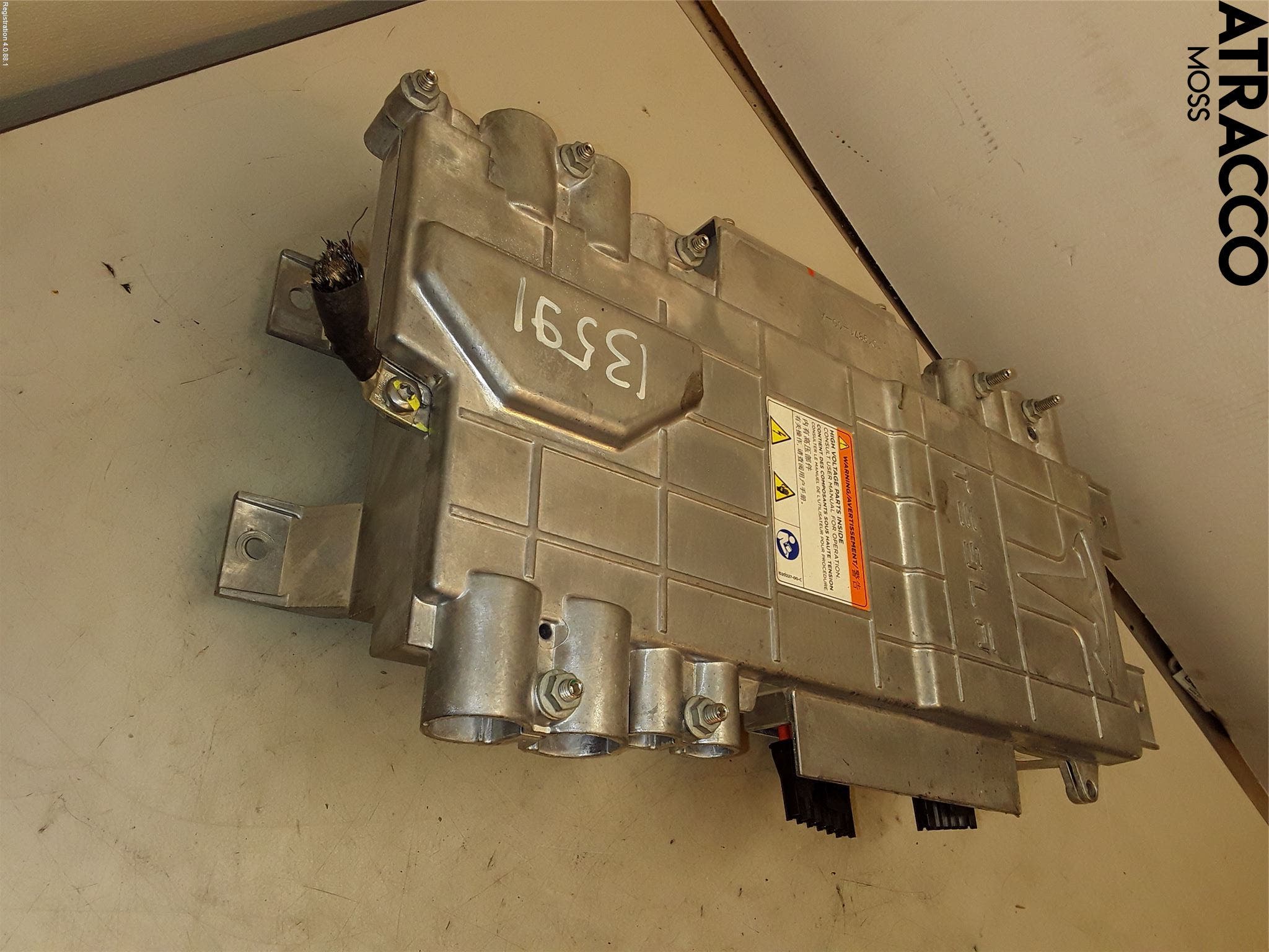 Tesla MODEL S 13- Inverter Hybrid