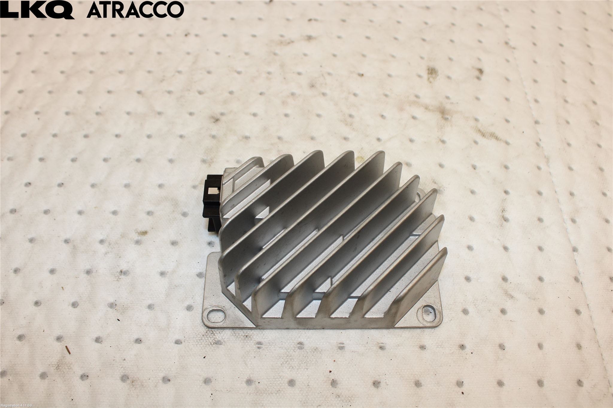 Mercedes-Benz MB EQC (N293) 20- Stereo Antenneforsterker