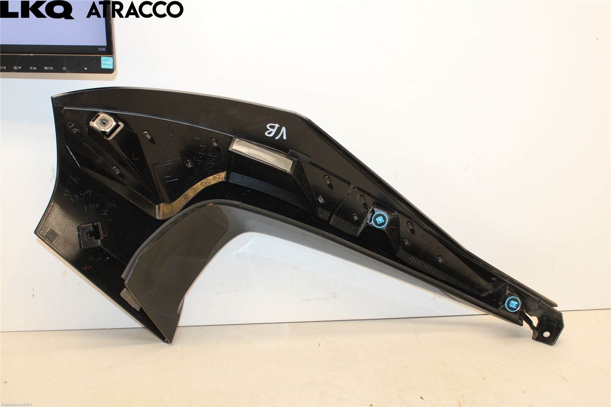 Nissan LEAF 18- List Bak-Bakluke