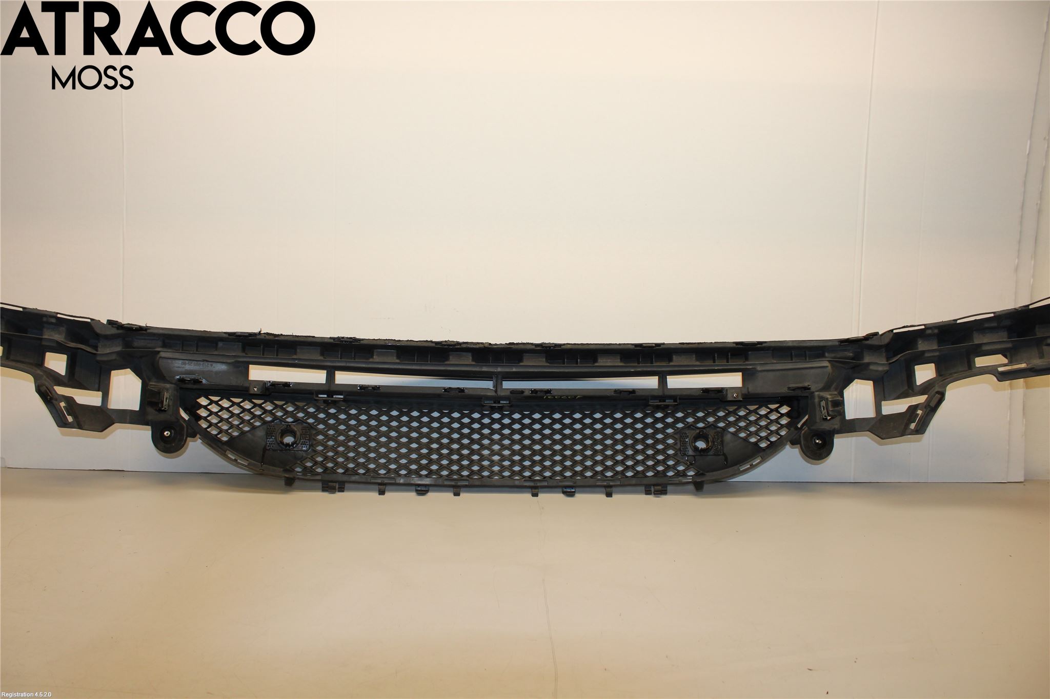 Mercedes-Benz MB E-KLASS (W213) 16-23 Støtfanger Foran Midt Del