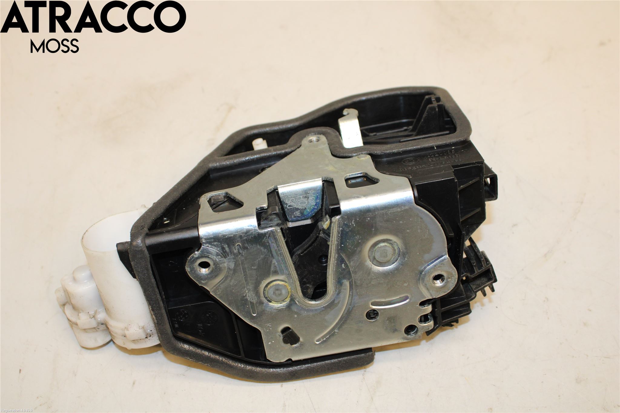 BMW X3 F25 10-17 Dørlås - Låsekasse