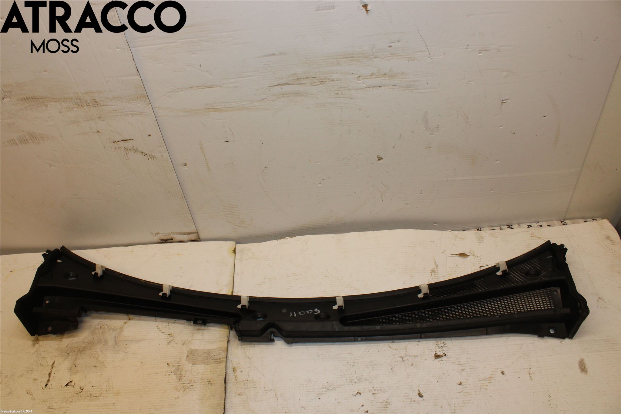 Mercedes-Benz MB CITAN (W415) 13-21 Visker Deksel-Grill-Under Frr