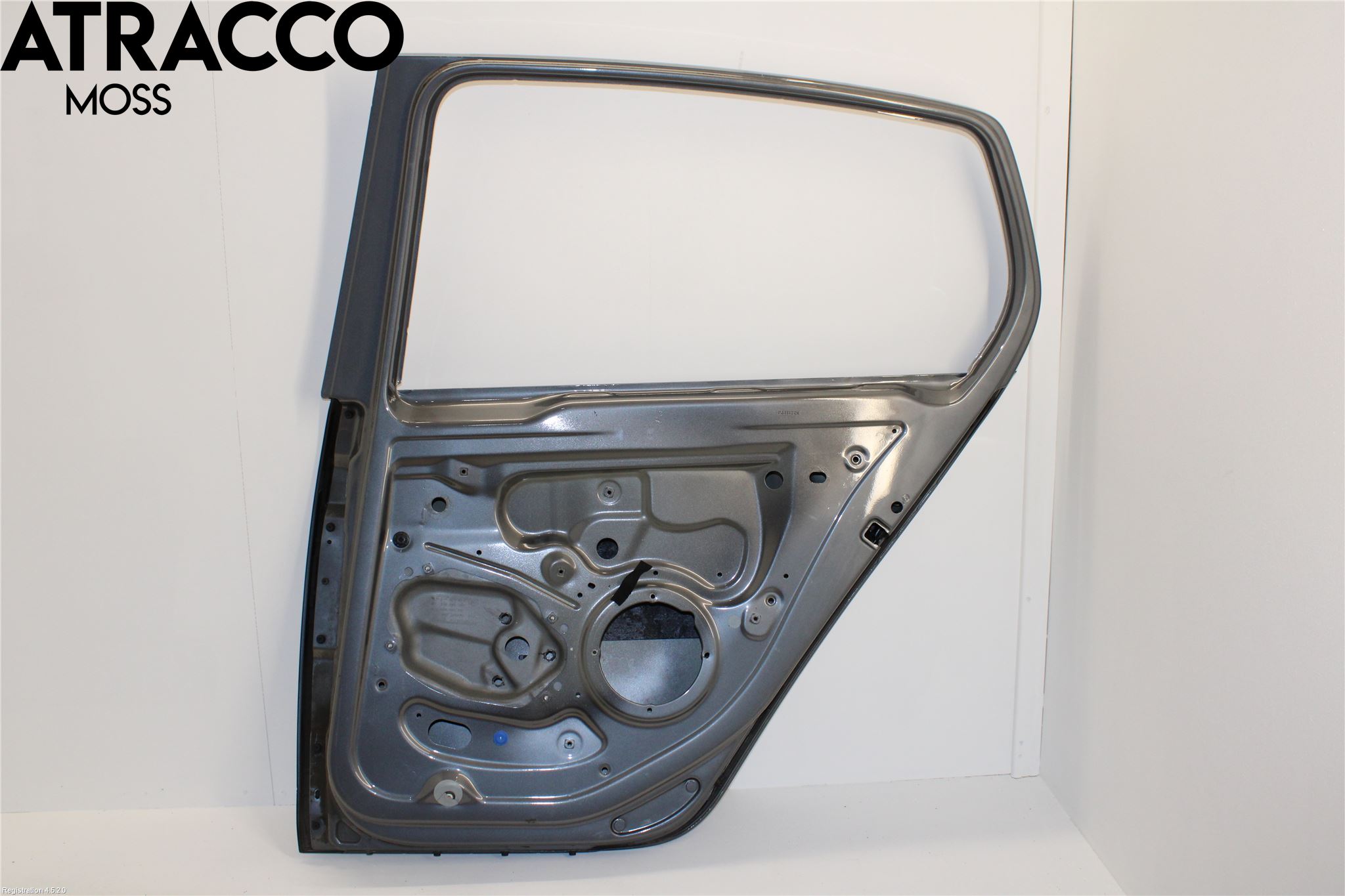 Volkswagen VW GOLF V 04-09 Dør 4D Bak Høyre