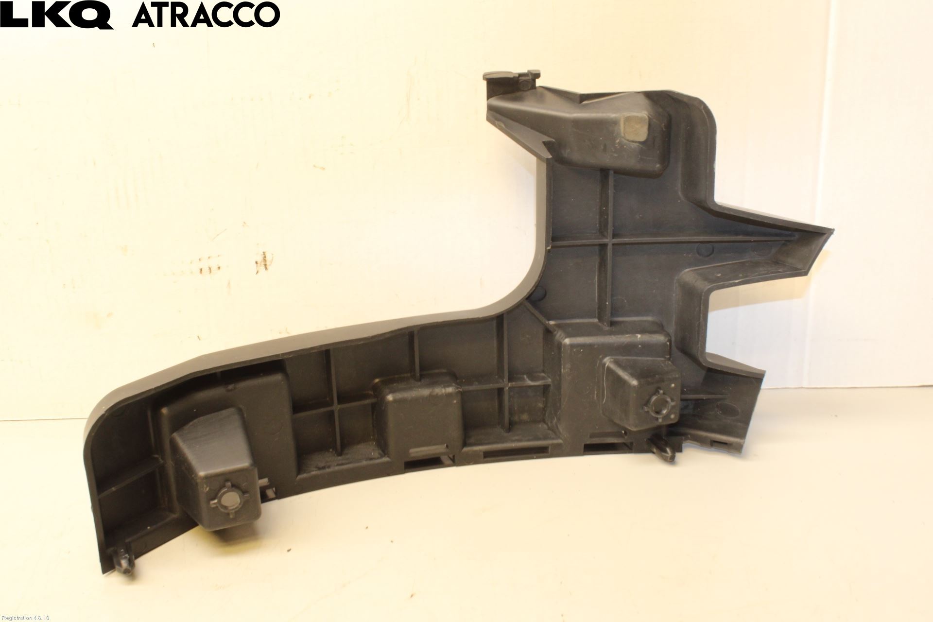 Volvo S60 11-13 Støtfangerfeste Bak Venstre