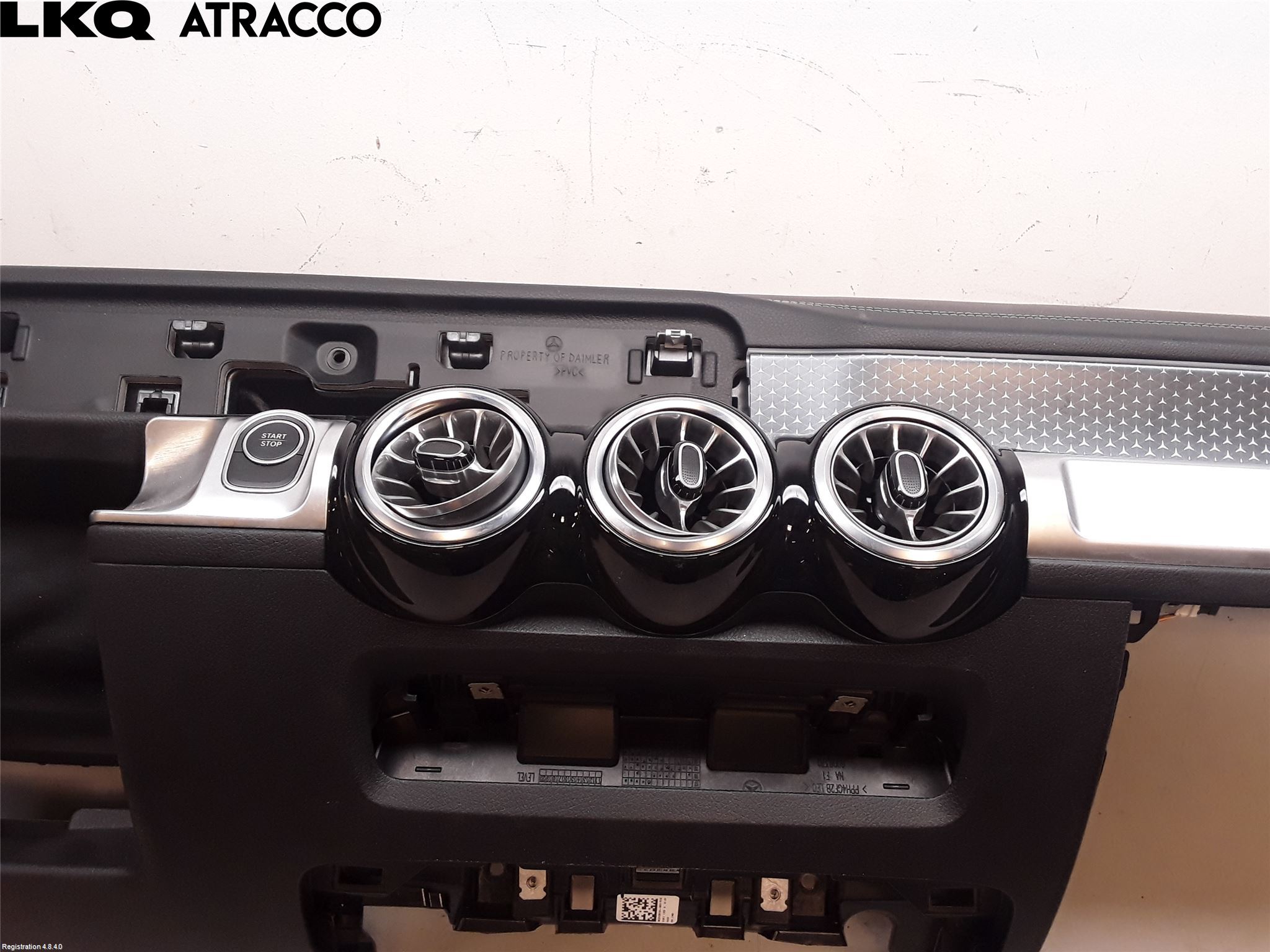 Mercedes-Benz MB EQB (X243) 22- Dashbord