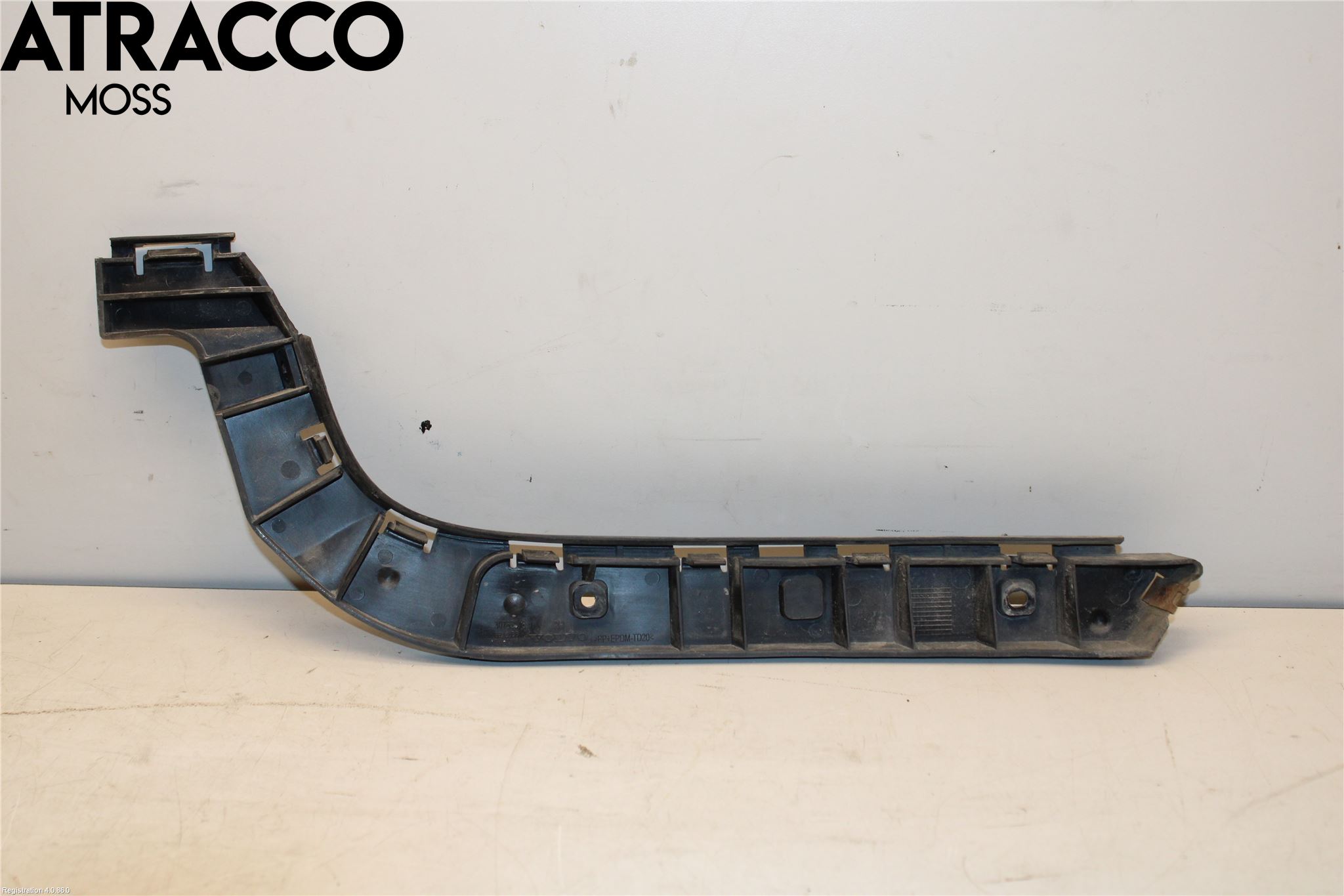 Volvo V50 08-12 Støtfangerfeste Bak Høyre