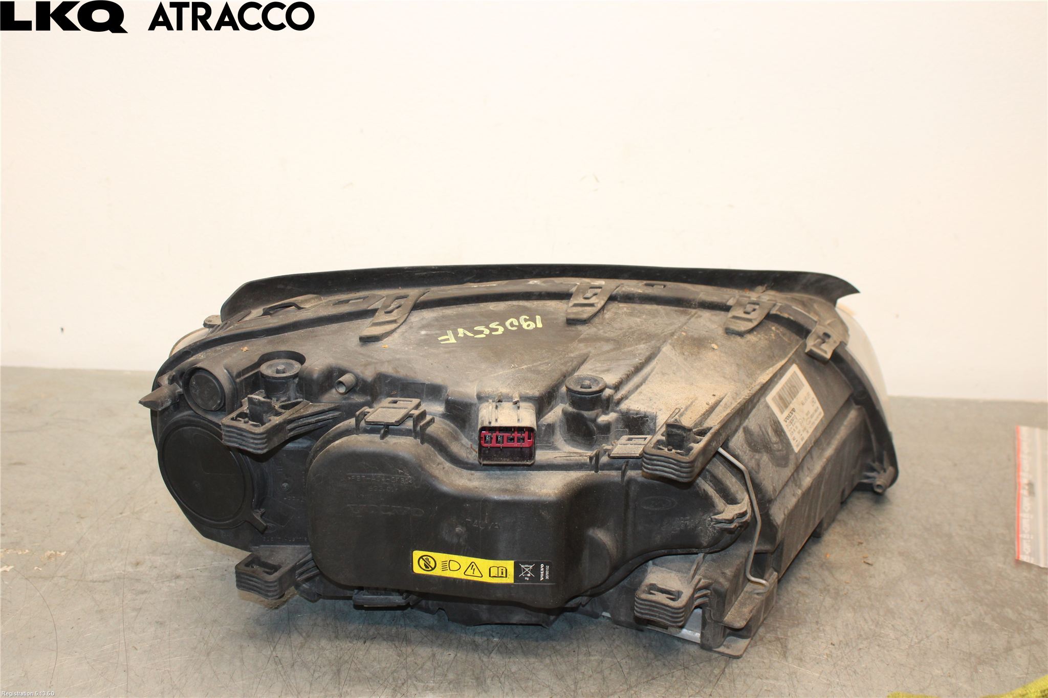 Volvo V70 08-13 Frontlykt Venstre
