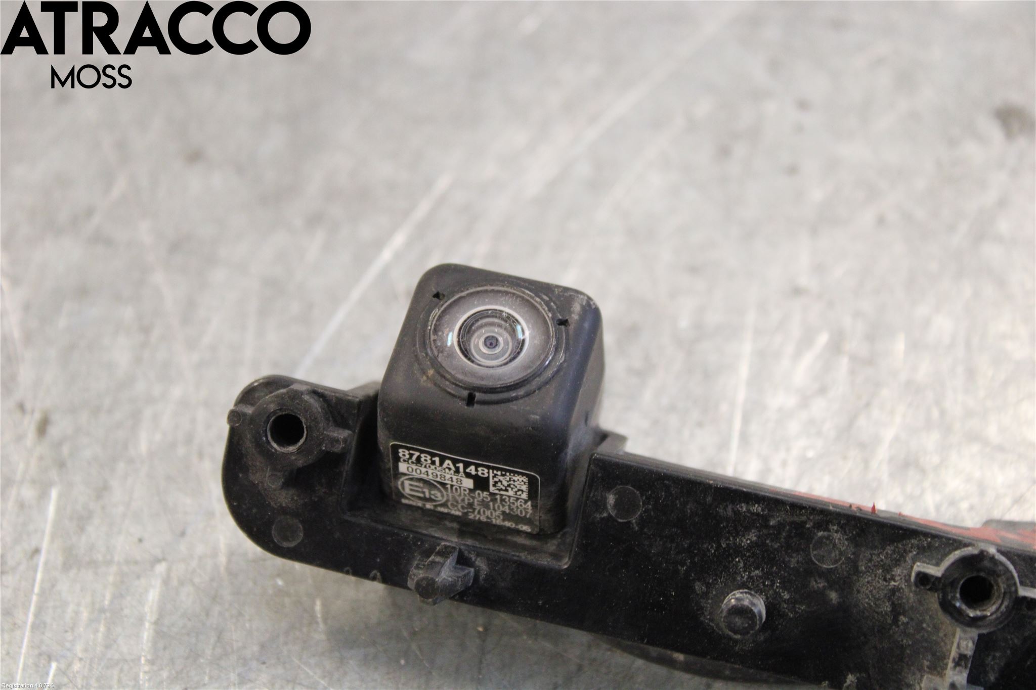 Mitsubishi OUTLANDER 13-21 Parkeringshjelp Kamera