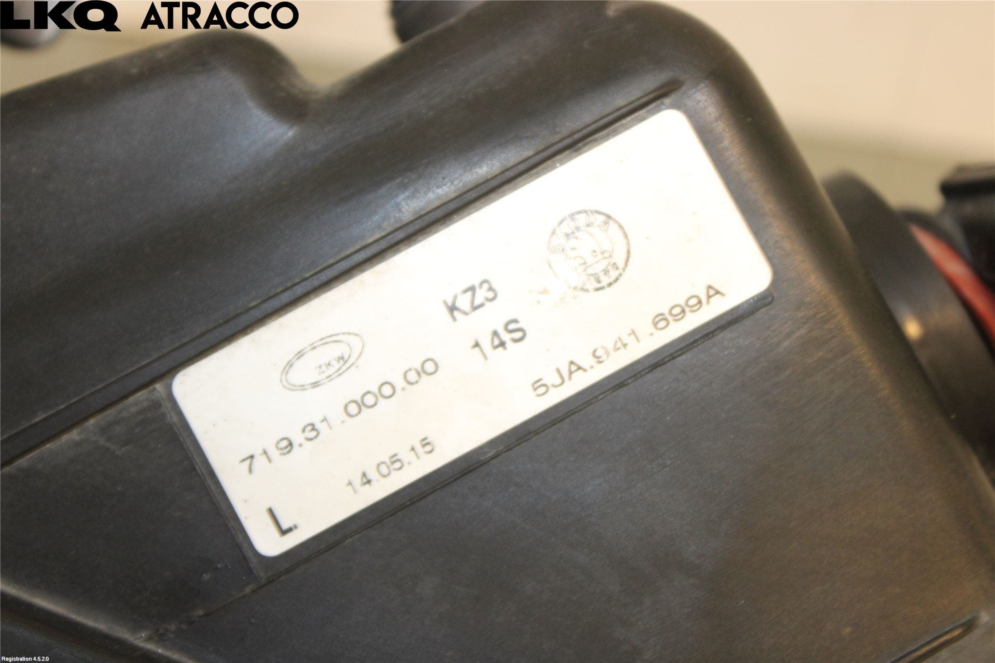 Skoda RAPID Frontlykt-Kurve-Tåkelys