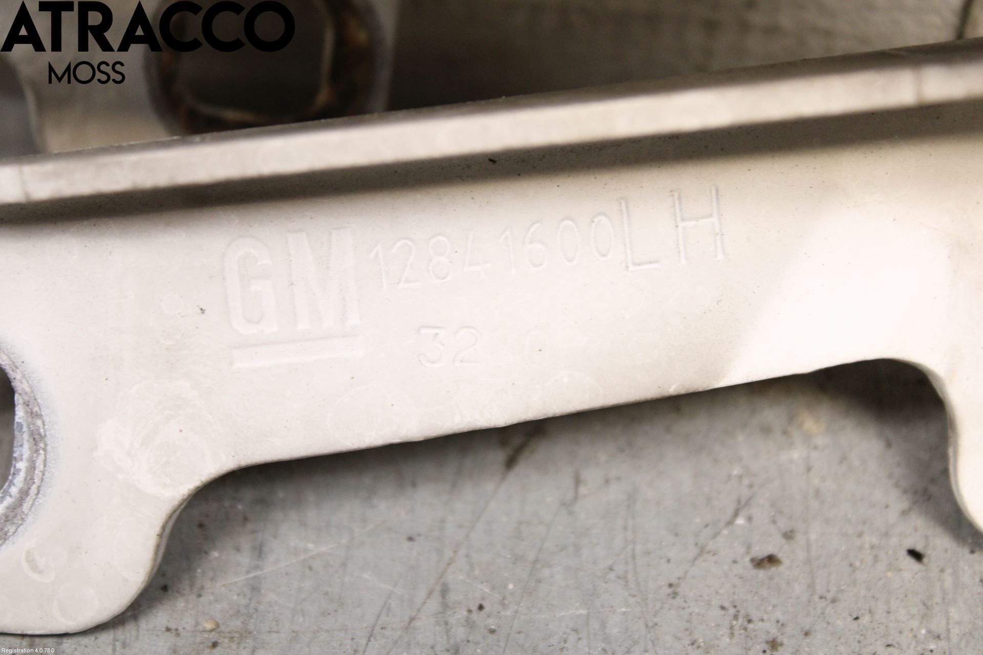 Opel INSIGNIA 09-16 Panser Hengsel - Hengsler