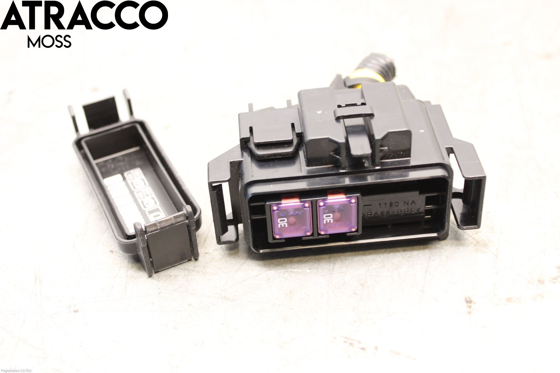 Mitsubishi OUTLANDER 13-21 Sikringsboks - Elsentral