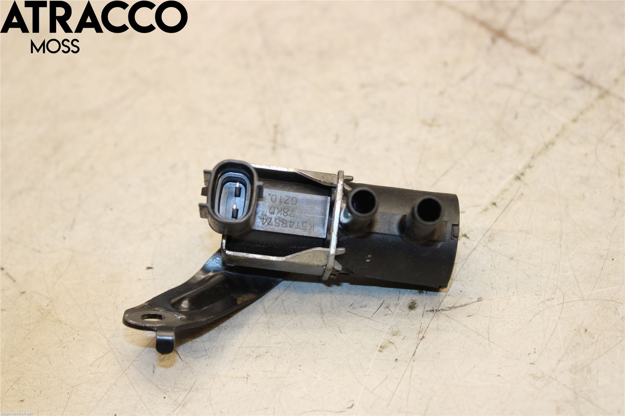 Suzuki ACROSS 21- Vacuumventil