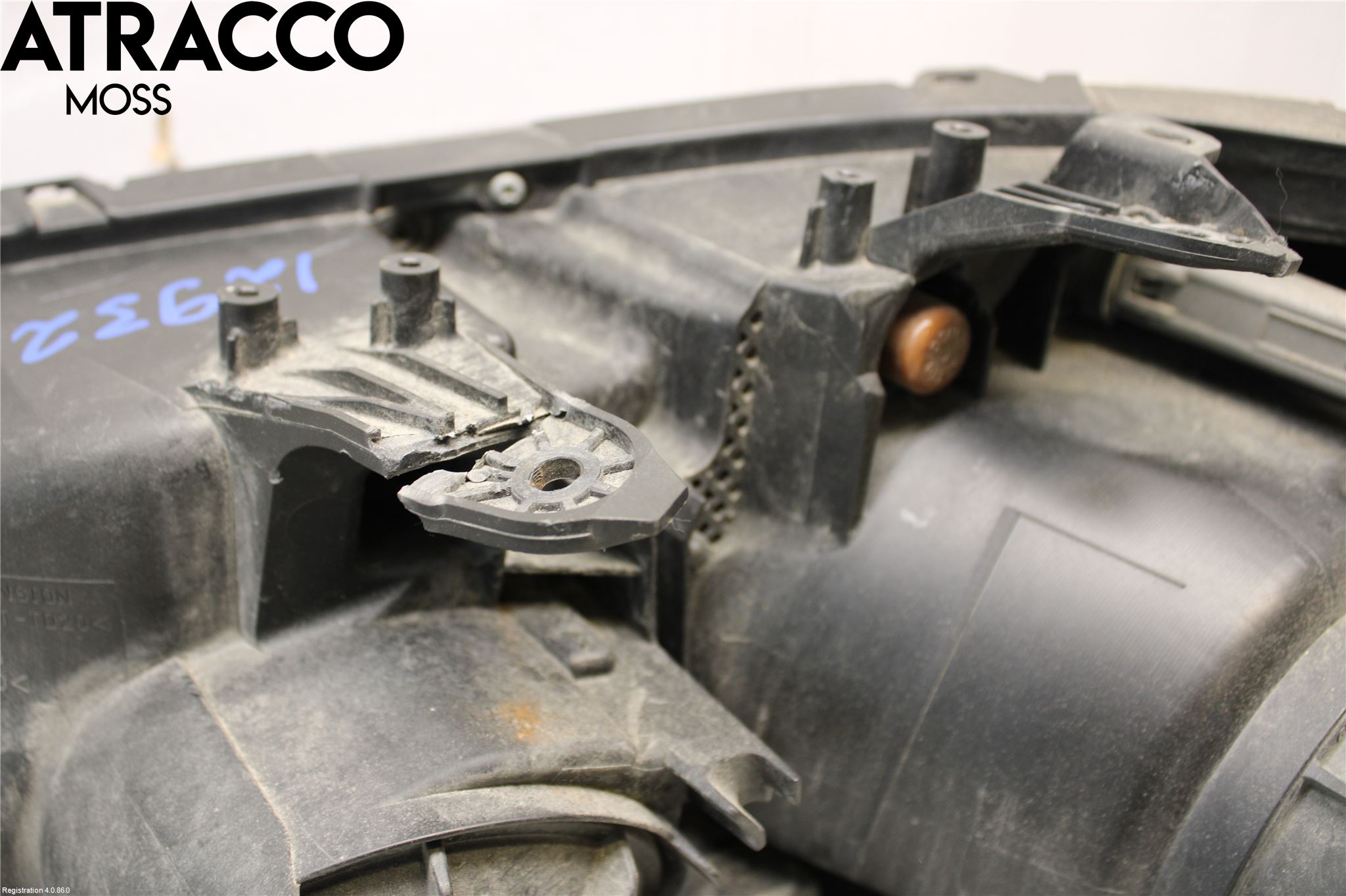 Mitsubishi ASX 10-22 Frontlykt Høyre